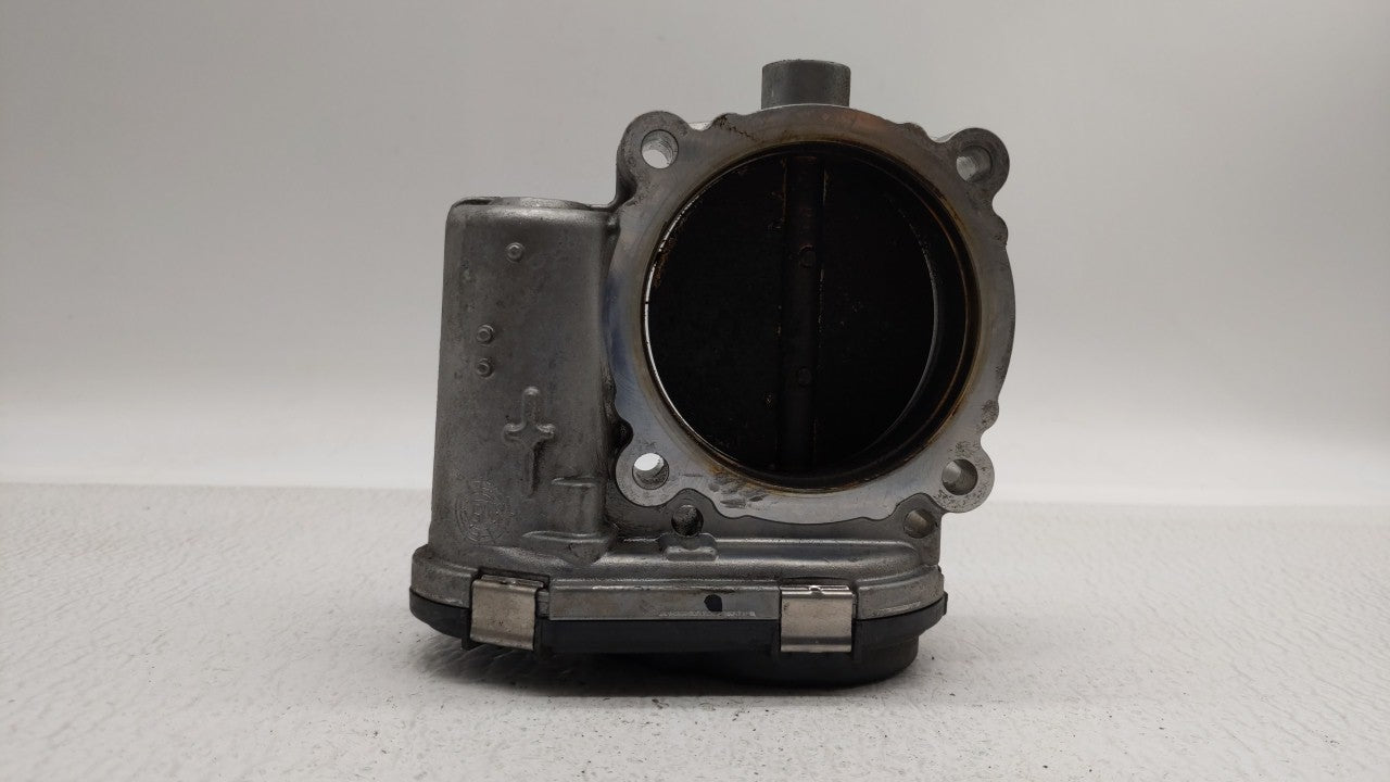 2011-2022 Dodge Durango Throttle Body P/N:05184349AC Fits 2011 2012 2013 2014 2015 2016 2017 2018 2019 2020 2021 2022 OEM Used Auto Parts - Oemusedautoparts1.com