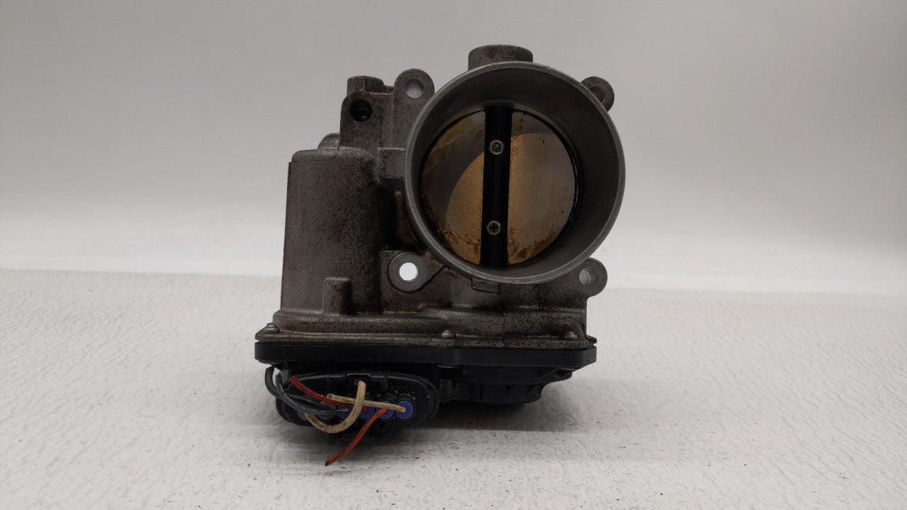 2010-2012 Subaru Legacy Throttle Body P/N:16112AA350 Fits 2010 2011 2012 OEM Used Auto Parts - Oemusedautoparts1.com