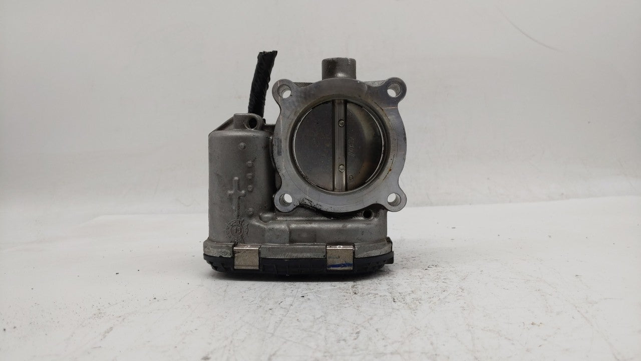 2014-2018 Ford Focus Throttle Body P/N:DS7E-9F991-BB Fits 2014 2015 2016 2017 2018 2019 2020 2021 2022 OEM Used Auto Parts - Oemusedautoparts1.com