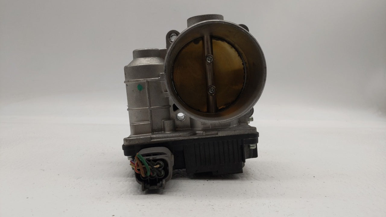 2003-2006 Infiniti G35 Throttle Body P/N:A576-01 RME70 Fits 2002 2003 2004 2005 2006 OEM Used Auto Parts - Oemusedautoparts1.com