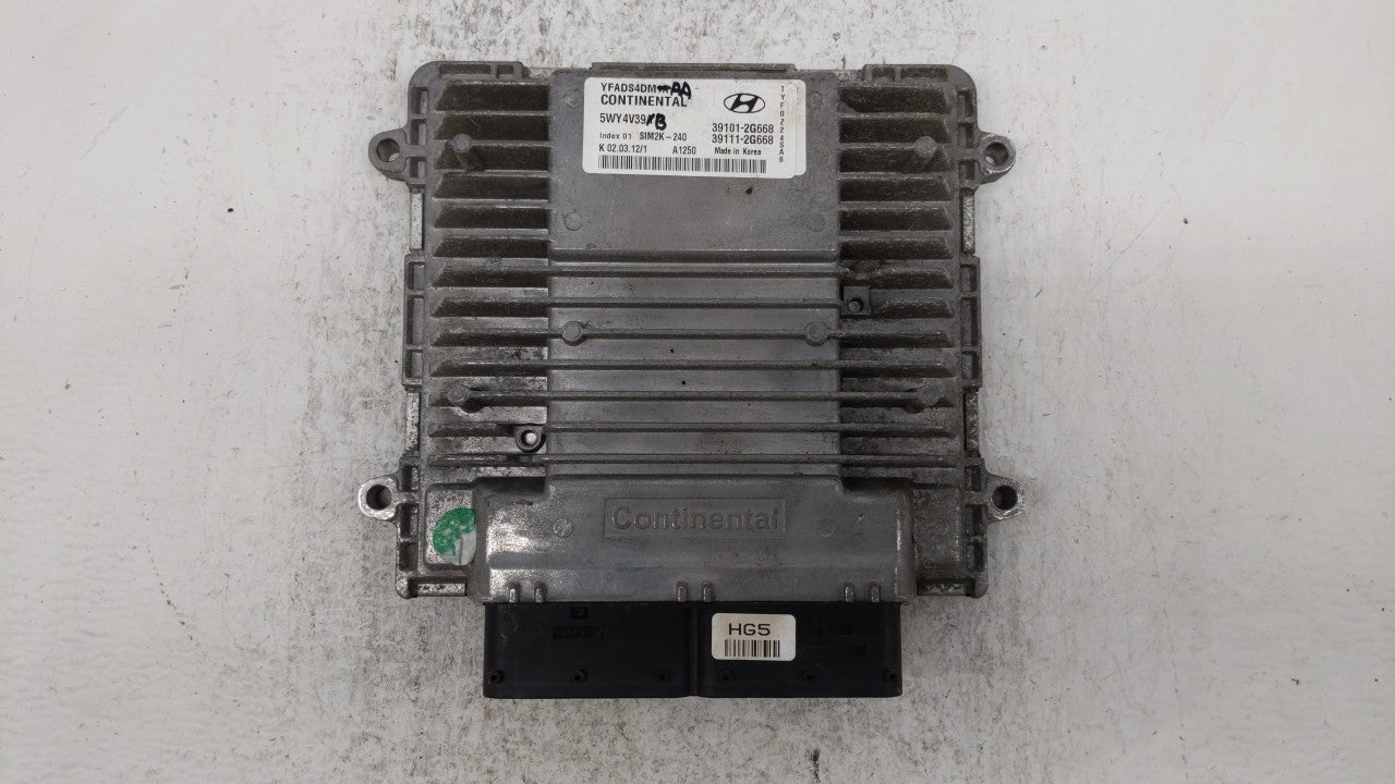 2011-2014 Hyundai Sonata PCM Engine Computer ECU ECM PCU OEM P/N:39101-2G667 39101-2G669 Fits 2011 2012 2013 2014 OEM Used Auto Parts - Oemusedautoparts1.com