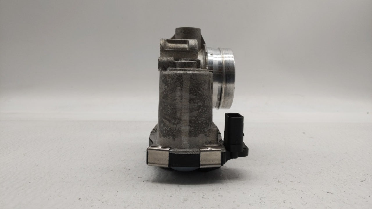 2016-2019 Chevrolet Malibu Throttle Body P/N:12659491BA 12671379AA Fits 2016 2017 2018 2019 OEM Used Auto Parts - Oemusedautoparts1.com