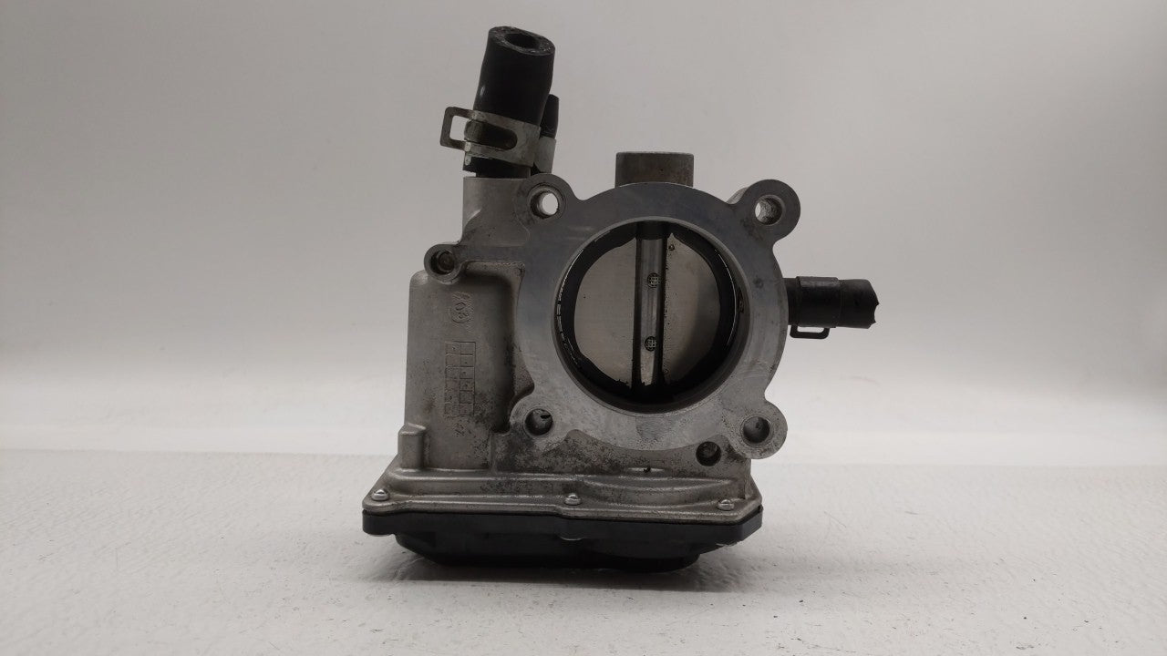 2015-2019 Hyundai Sonata Throttle Body P/N:35100-2B340 Fits 2015 2016 2017 2018 2019 2020 2021 2022 OEM Used Auto Parts - Oemusedautoparts1.com