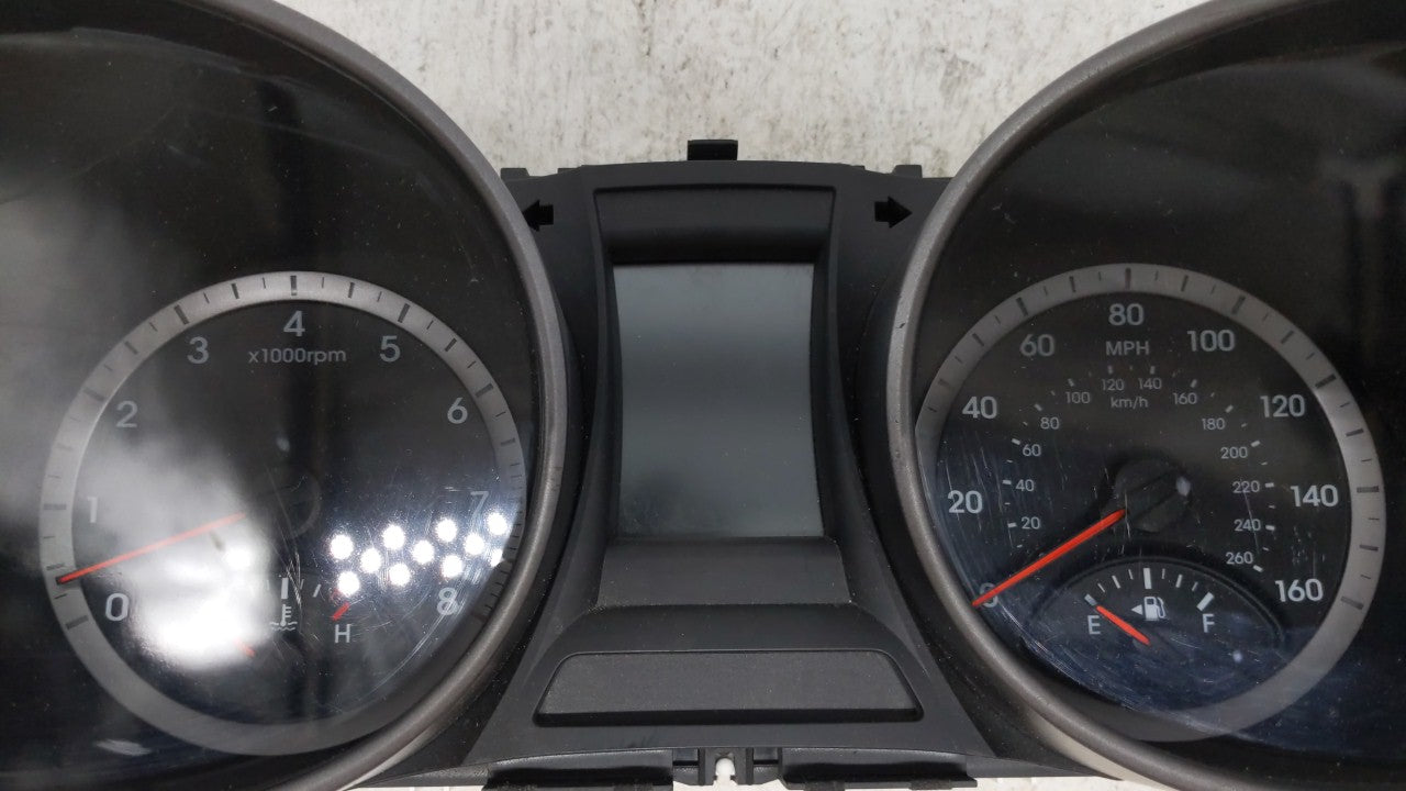 2015-2016 Hyundai Santa Fe Instrument Cluster Speedometer Gauges P/N:P265Z300 94001-4Z300 Fits 2015 2016 OEM Used Auto Parts - Oemusedautoparts1.com