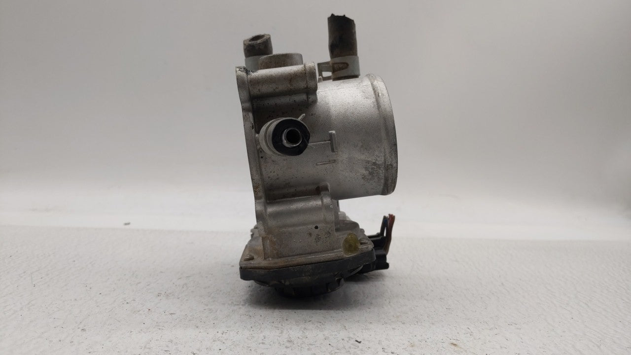 2012-2019 Hyundai Accent Throttle Body P/N:35100-2B300 Fits 2012 2013 2014 2015 2016 2017 2018 2019 OEM Used Auto Parts - Oemusedautoparts1.com