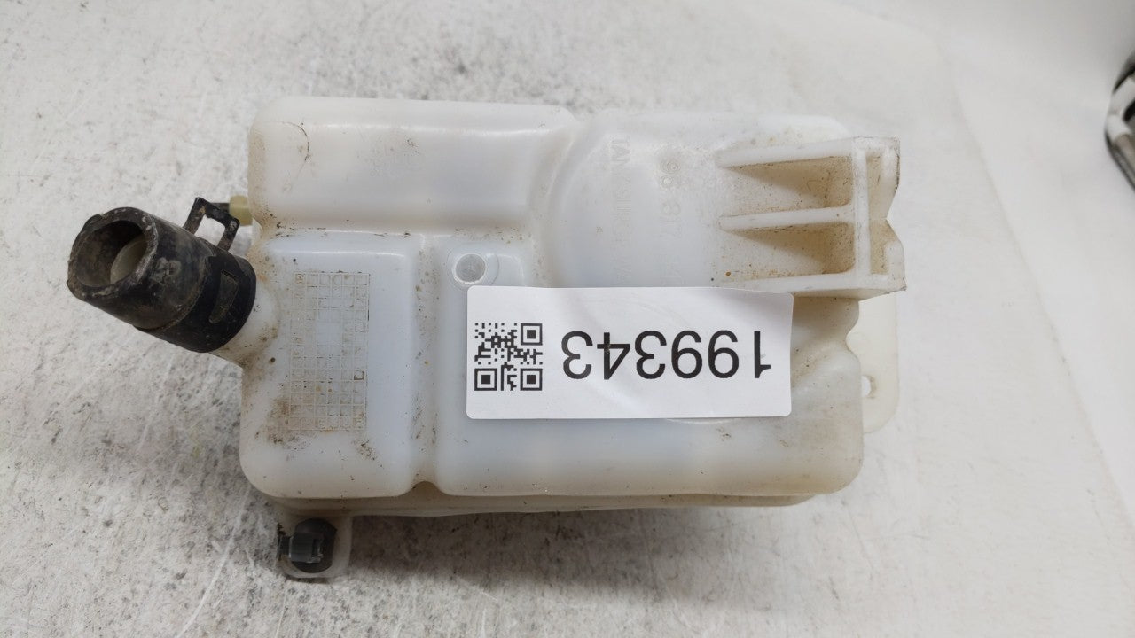 2004-2006 Chevrolet Aveo Windshield Washer Fluid Reservoir Bottle Oem - Oemusedautoparts1.com