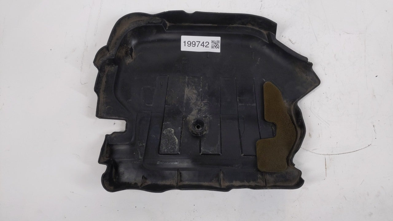 2008 Saturn Aura Engine Cover - Oemusedautoparts1.com