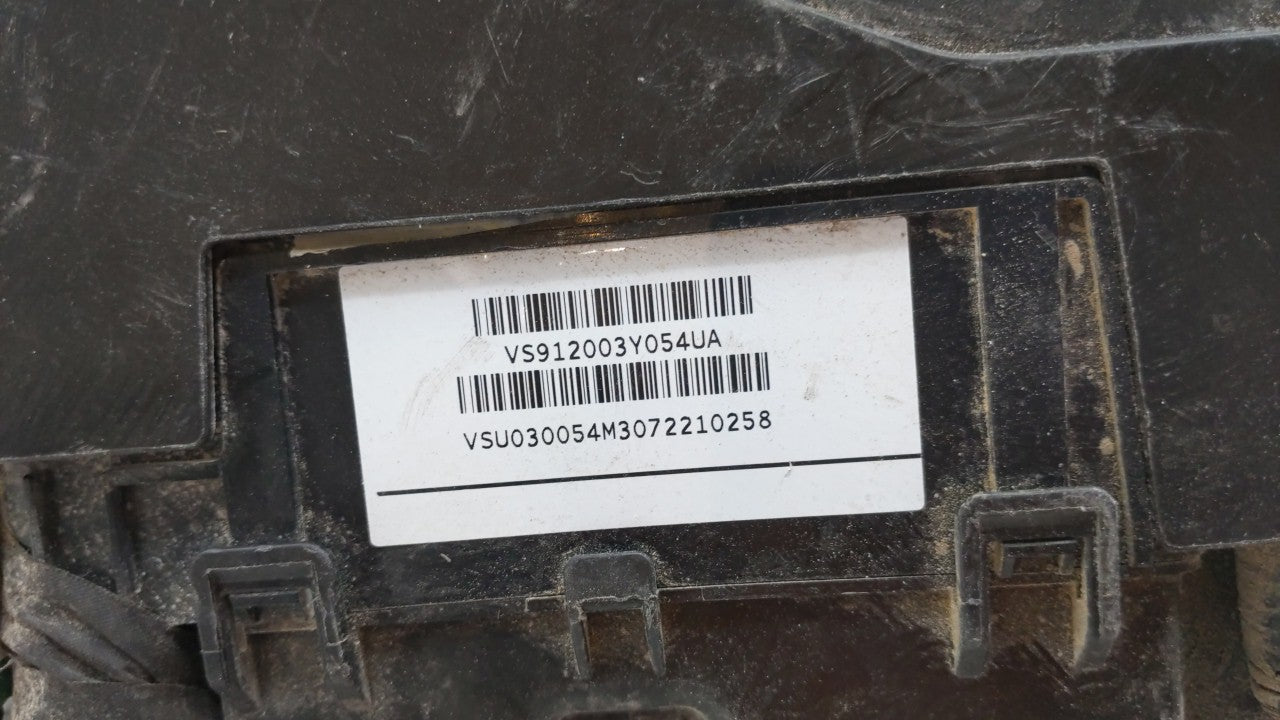 2011-2013 Hyundai Elantra Fusebox Fuse Box Panel Relay Module P/N:91951-3X710 91951-3X100 Fits 2011 2012 2013 OEM Used Auto Parts - Oemusedautoparts1.com