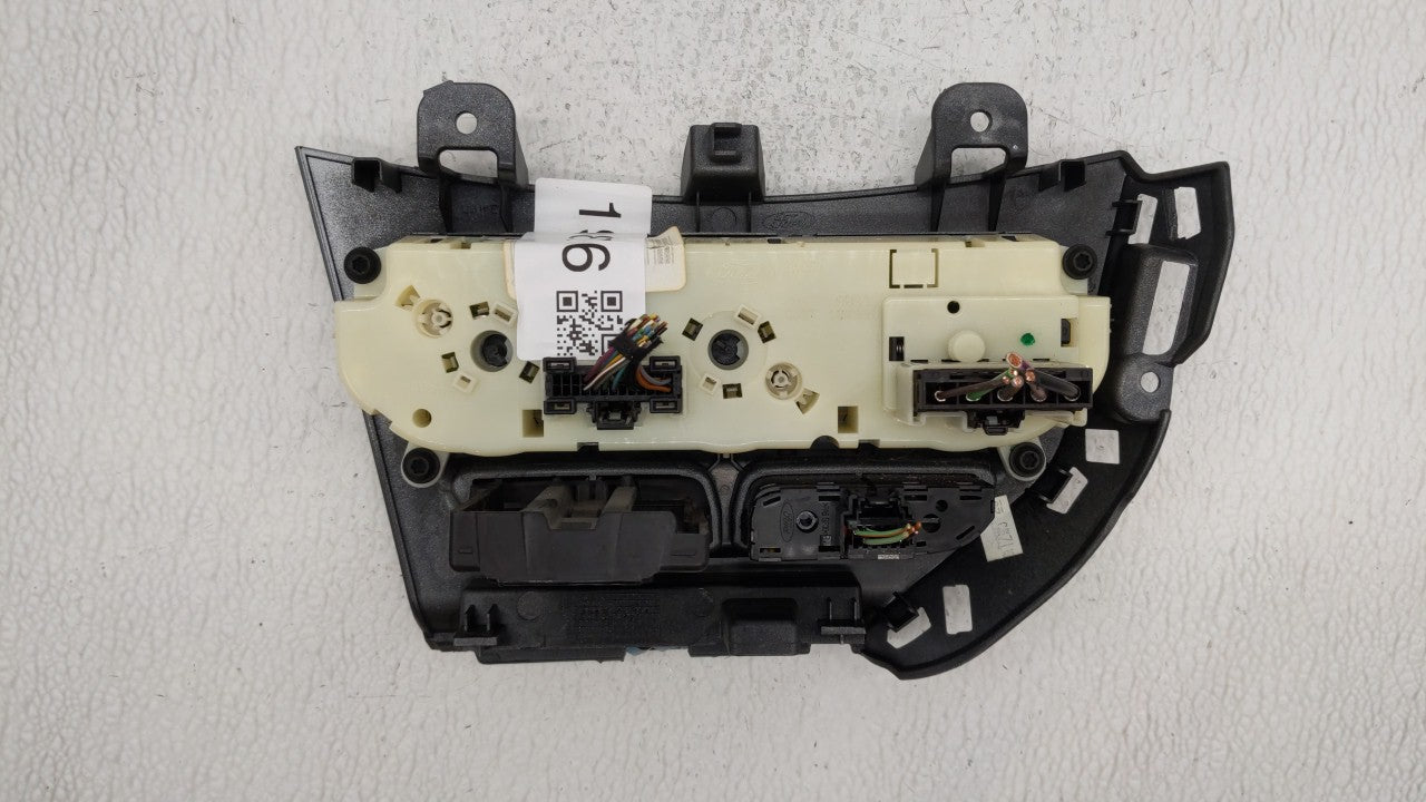 2013-2014 Ford Focus Climate Control Module Temperature AC/Heater Replacement P/N:CM5T-19980-AE CM5T-19980-AF Fits 2013 2014 OEM Used Auto Parts - Oemusedautoparts1.com