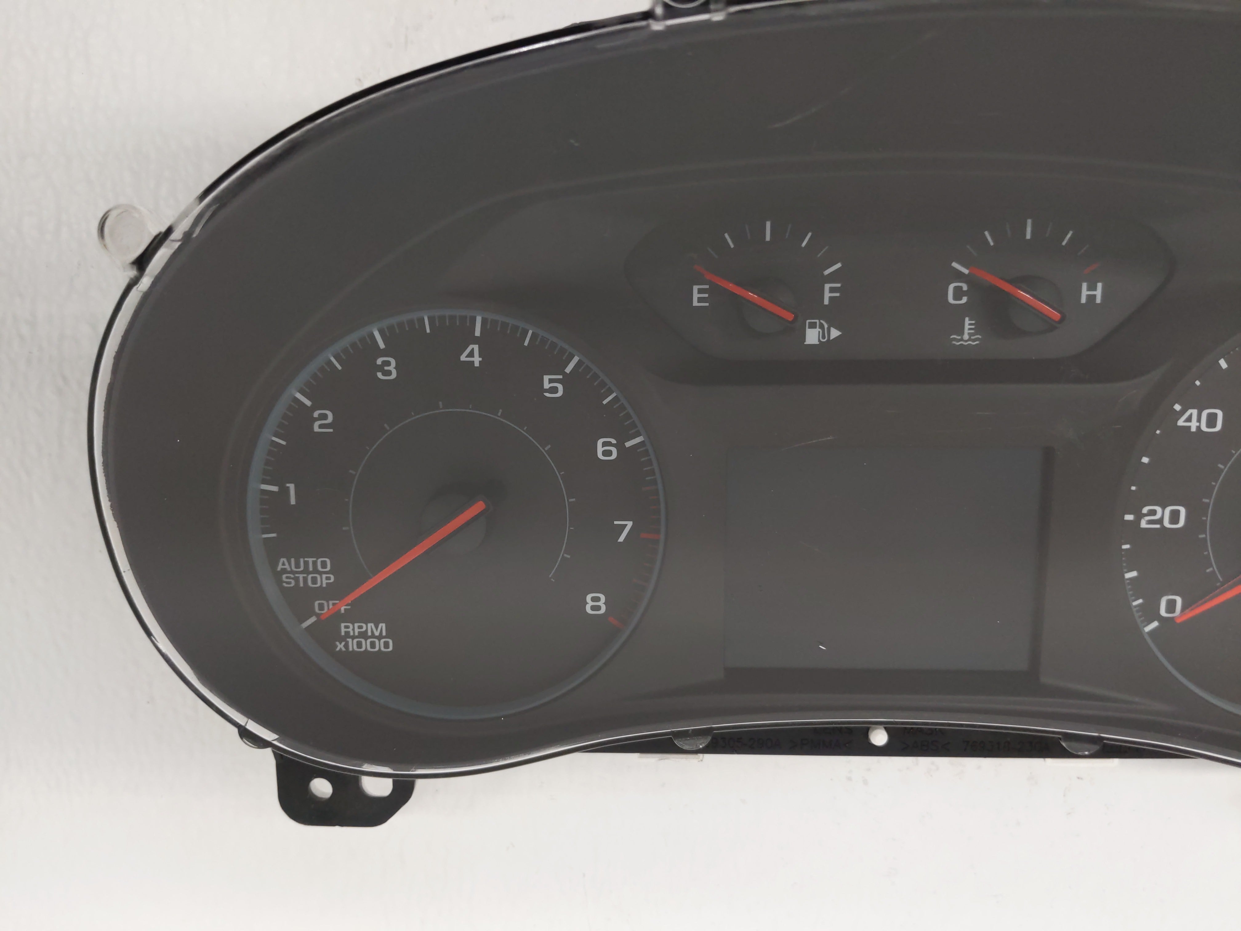 2016 Chevrolet Malibu Instrument Cluster Speedometer Gauges P/N:84057458 Fits OEM Used Auto Parts - Oemusedautoparts1.com