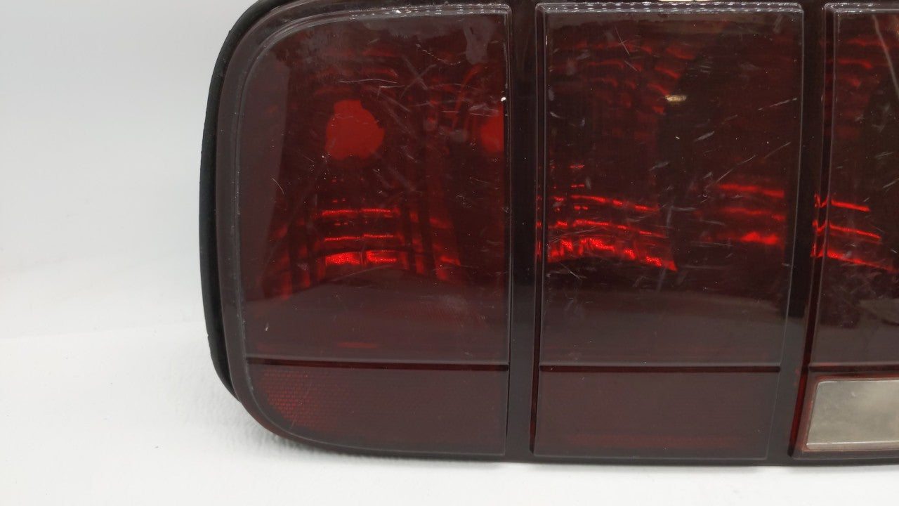 2005-2009 Ford Mustang Tail Light Assembly Driver Left OEM P/N:8R33-13B505-AB Fits 2005 2006 2007 2008 2009 OEM Used Auto Parts - Oemusedautoparts1.com
