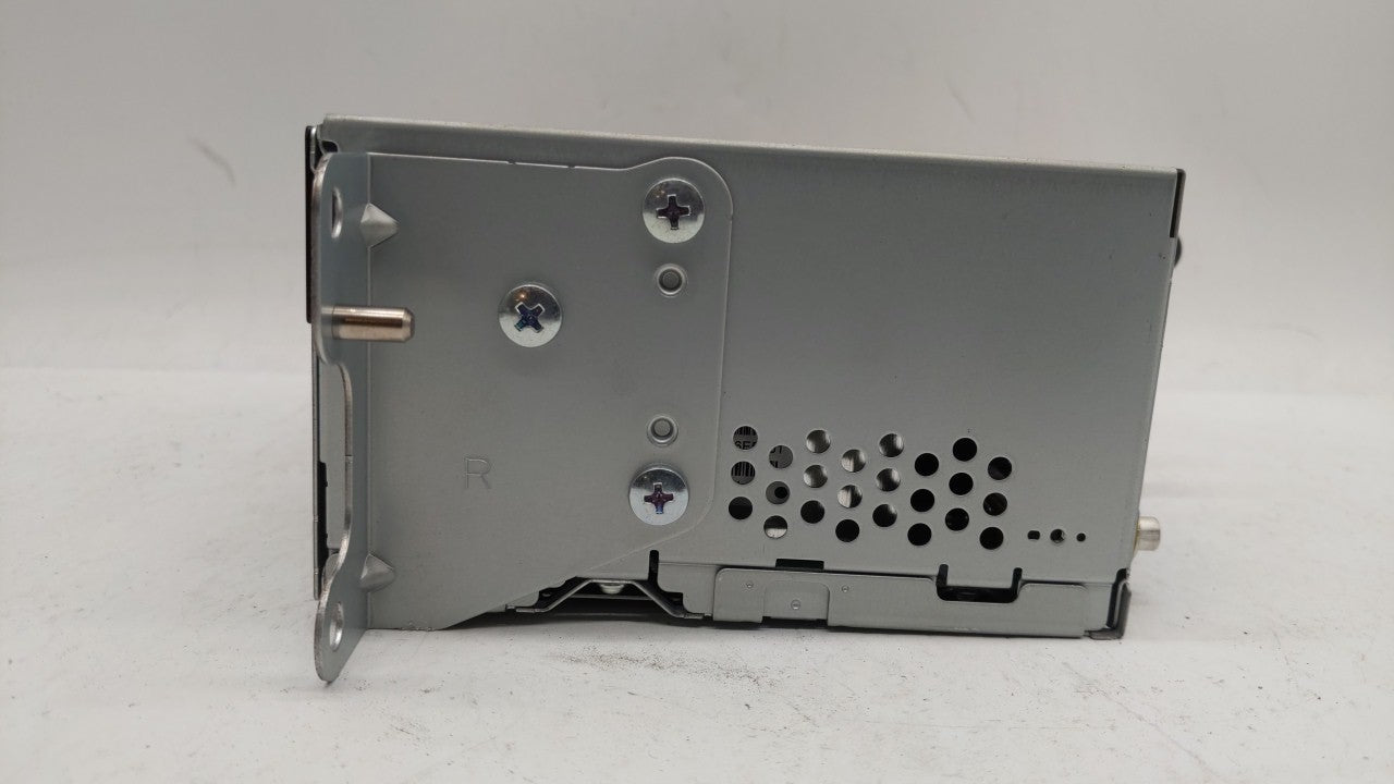 2014 Ford Edge Radio AM FM Cd Player Receiver Replacement P/N:ET4T-19C107-MA Fits 2015 OEM Used Auto Parts - Oemusedautoparts1.com