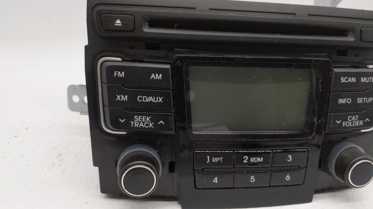 2011 Hyundai Sonata Radio AM FM Cd Player Receiver Replacement P/N:96180-3Q000 96180-3Q000XX1 Fits OEM Used Auto Parts - Oemusedautoparts1.com