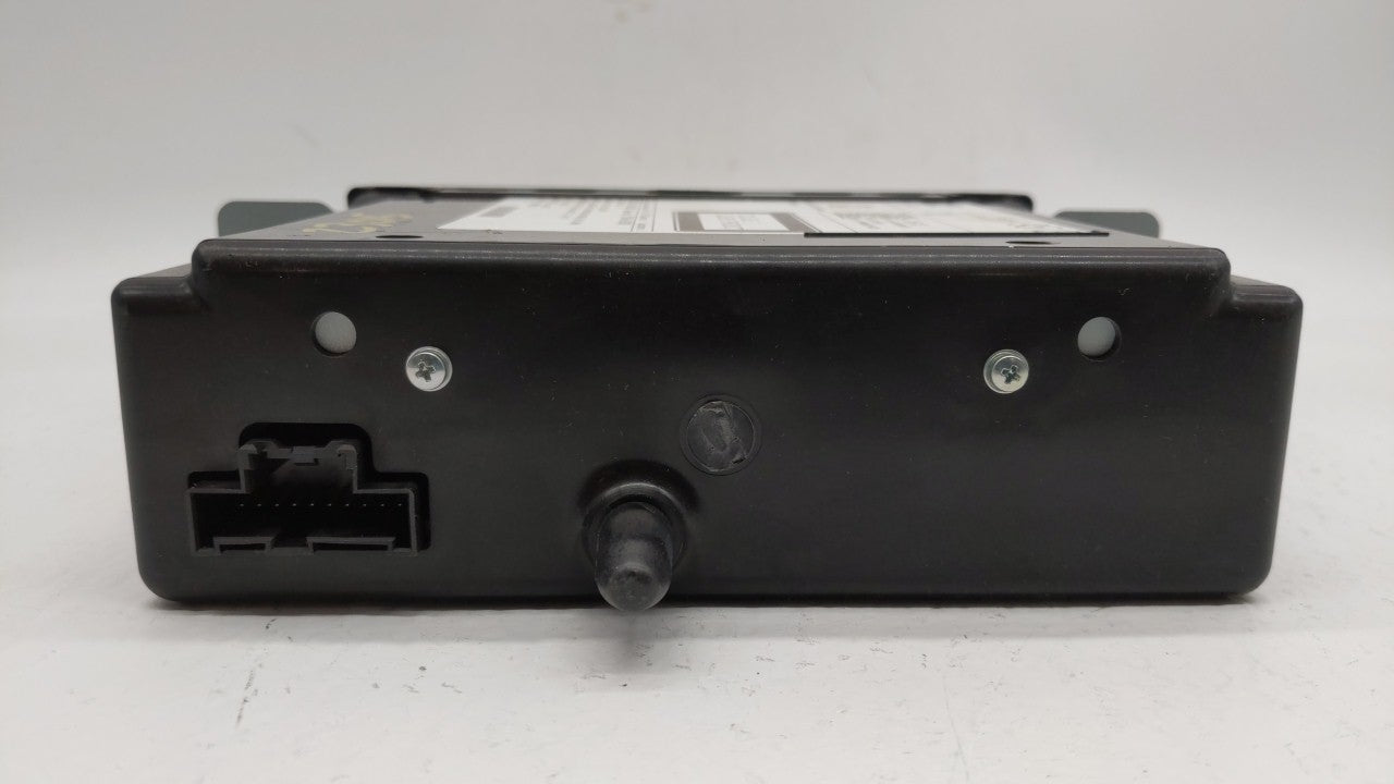 2014-2015 Cadillac Srx Radio AM FM Cd Player Receiver Replacement P/N:23119513 13590747 Fits 2014 2015 OEM Used Auto Parts - Oemusedautoparts1.com