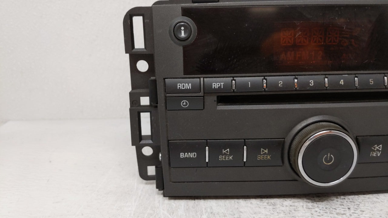 2009 Pontiac Torrent Radio AM FM Cd Player Receiver Replacement P/N:25957003 Fits OEM Used Auto Parts - Oemusedautoparts1.com