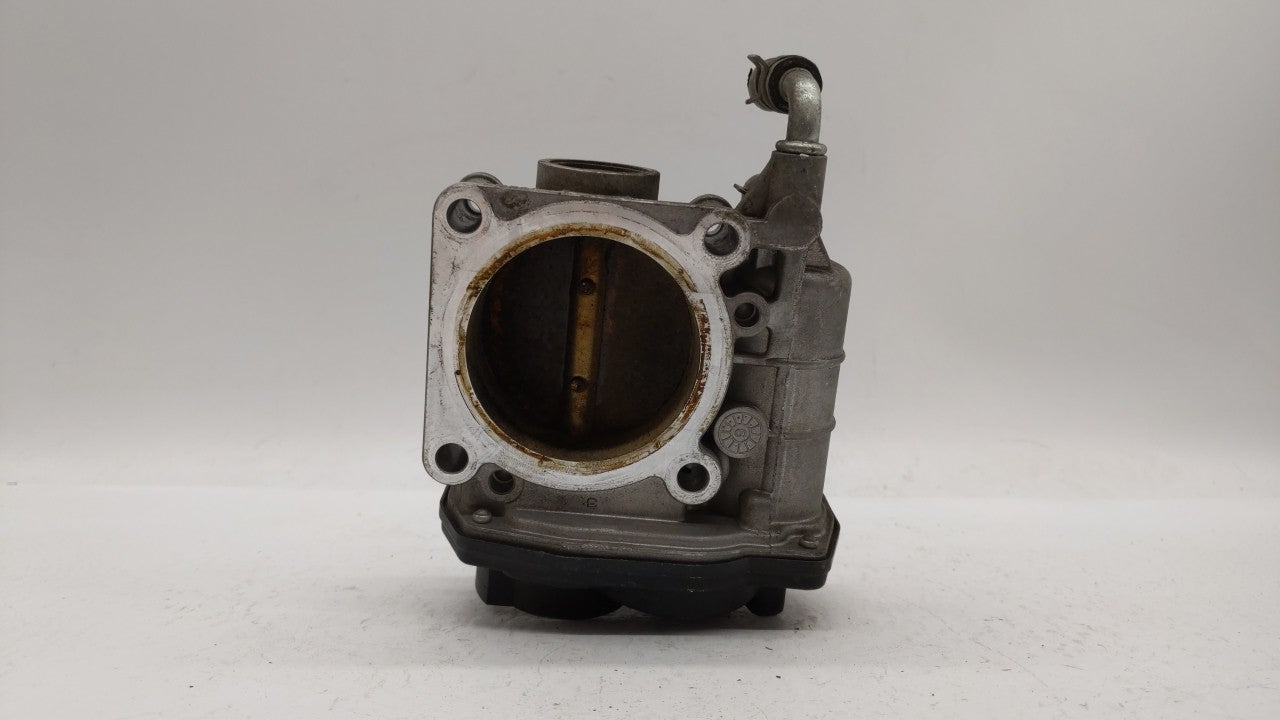 2007-2013 Nissan Altima Throttle Body P/N:RME60-15 526-01 Fits 2007 2008 2009 2010 2011 2012 2013 OEM Used Auto Parts - Oemusedautoparts1.com