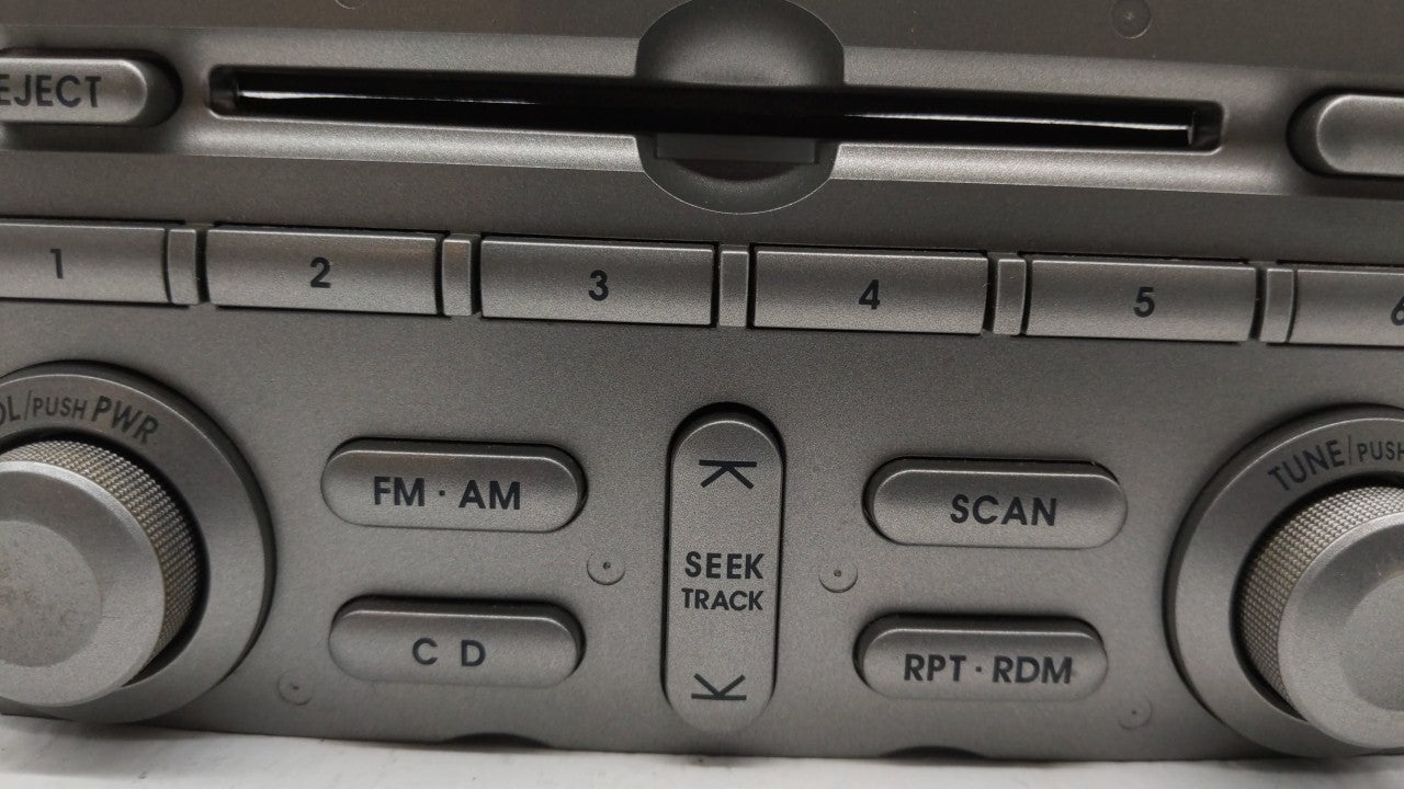 2004-2005 Mitsubishi Endeavor Radio Control Panel - Oemusedautoparts1.com