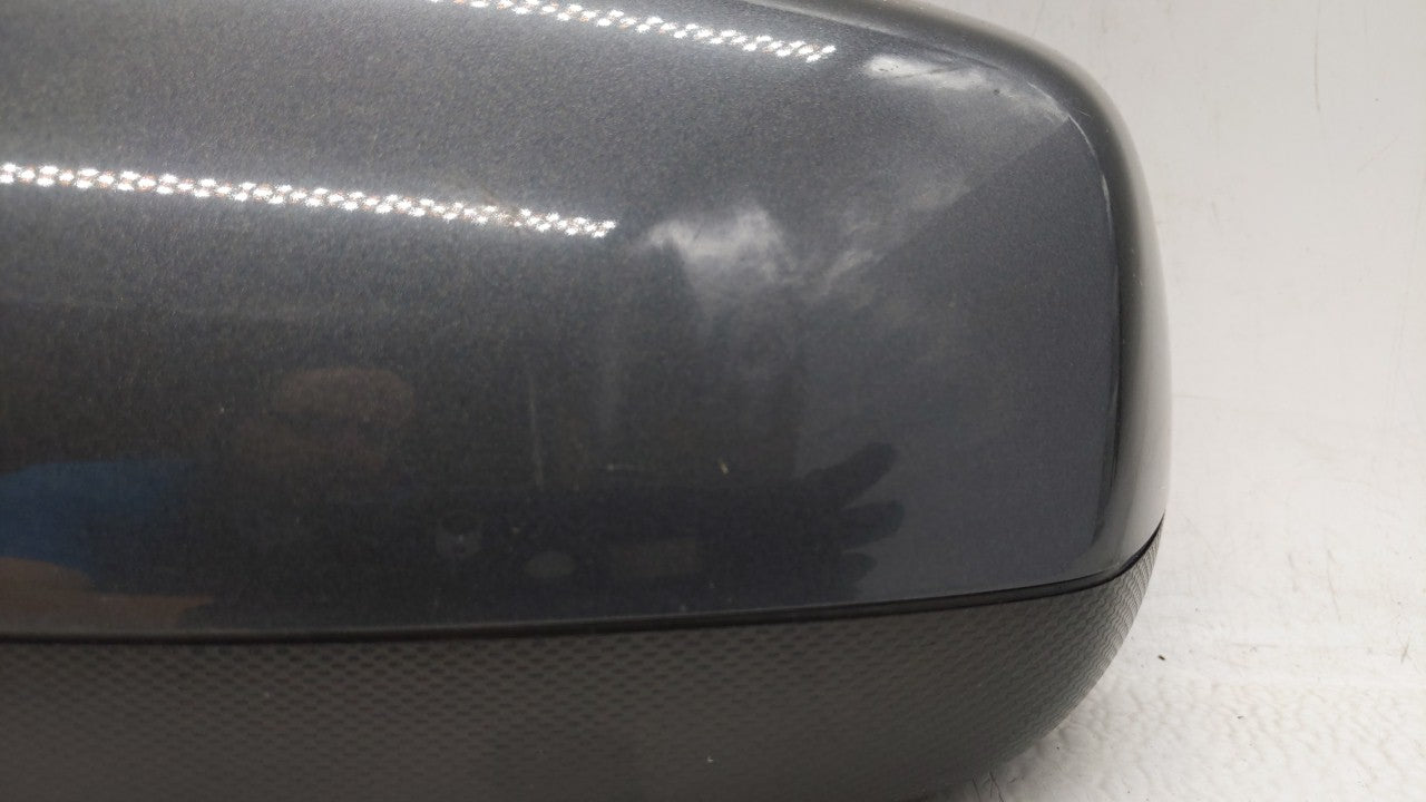 2010-2011 Chevrolet Equinox Side Mirror Replacement Driver Left View Door Mirror P/N:20858729 20858725 Fits 2010 2011 OEM Used Auto Parts - Oemusedautoparts1.com