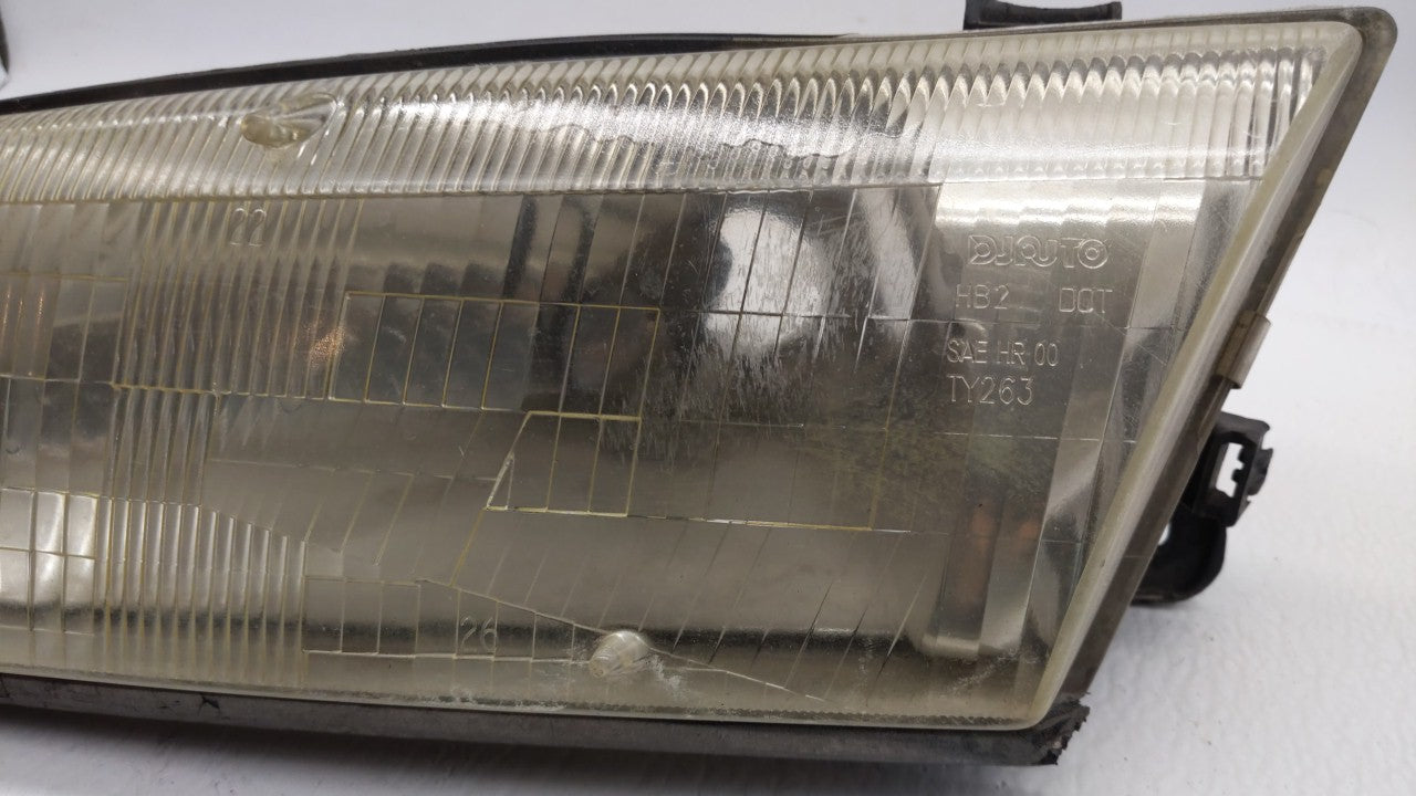 1997-1999 Toyota Camry Driver Left Oem Head Light Headlight Lamp - Oemusedautoparts1.com