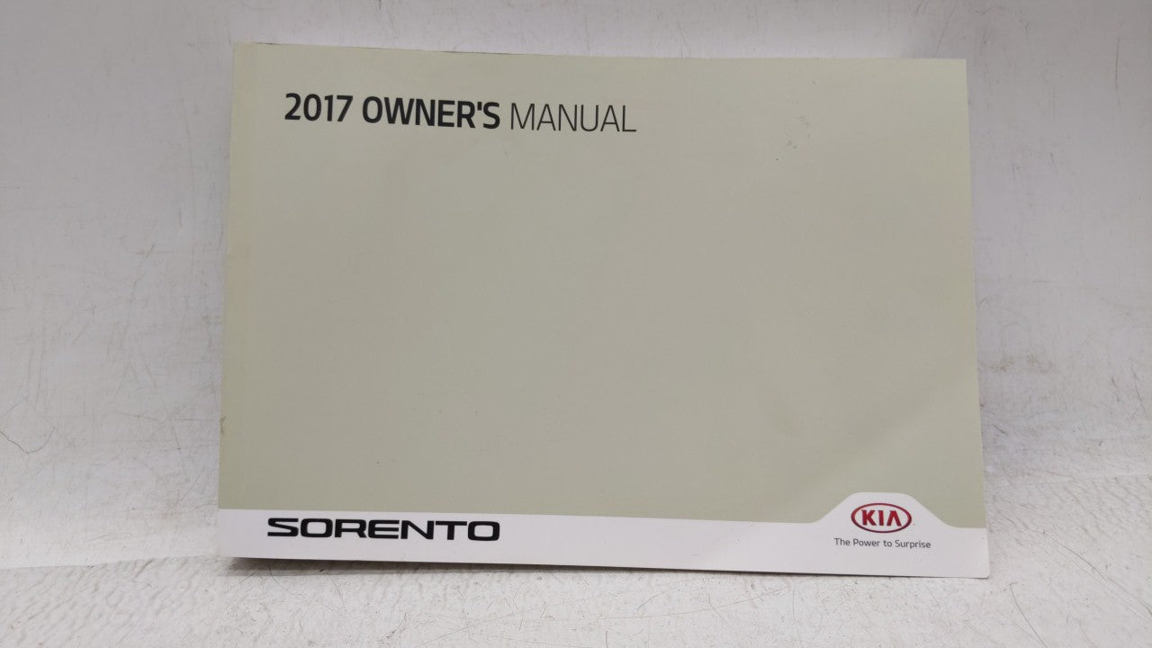 2017 Kia Sorento Owners Manual Book Guide OEM Used Auto Parts - Oemusedautoparts1.com