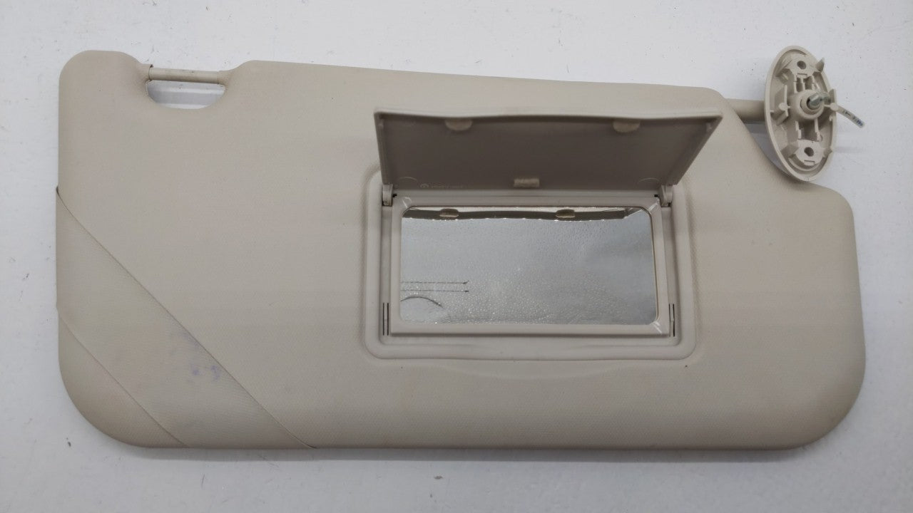 2012-2013 Ford Focus Sun Visor Shade Replacement Passenger Right Mirror Fits 2012 2013 OEM Used Auto Parts - Oemusedautoparts1.com