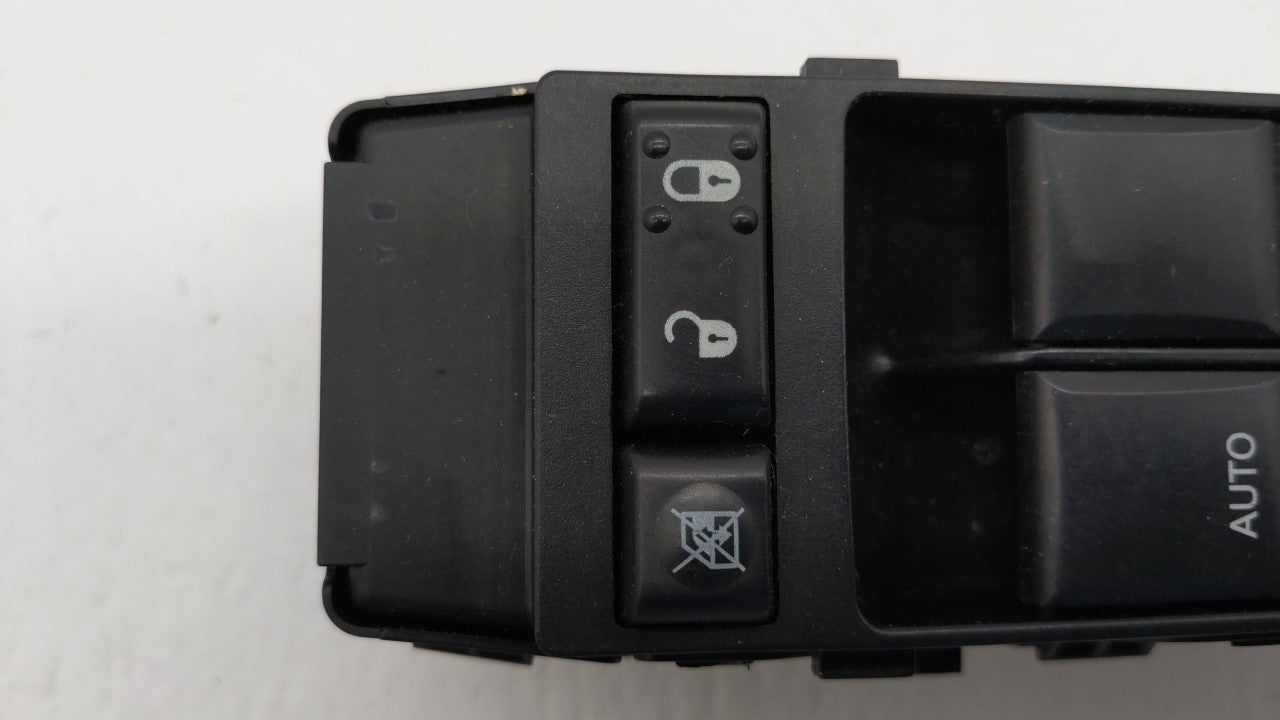 2007-2010 Jeep Patriot Master Power Window Switch Replacement Driver Side Left P/N:56040691AD Fits 2007 2008 2009 2010 OEM Used Auto Parts - Oemusedautoparts1.com