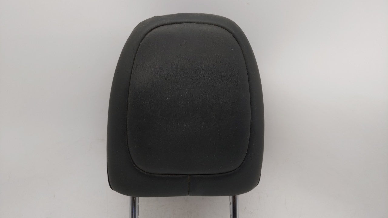 2015-2017 Jeep Cherokee Headrest Head Rest Front Driver Passenger Seat Fits 2015 2016 2017 OEM Used Auto Parts - Oemusedautoparts1.com