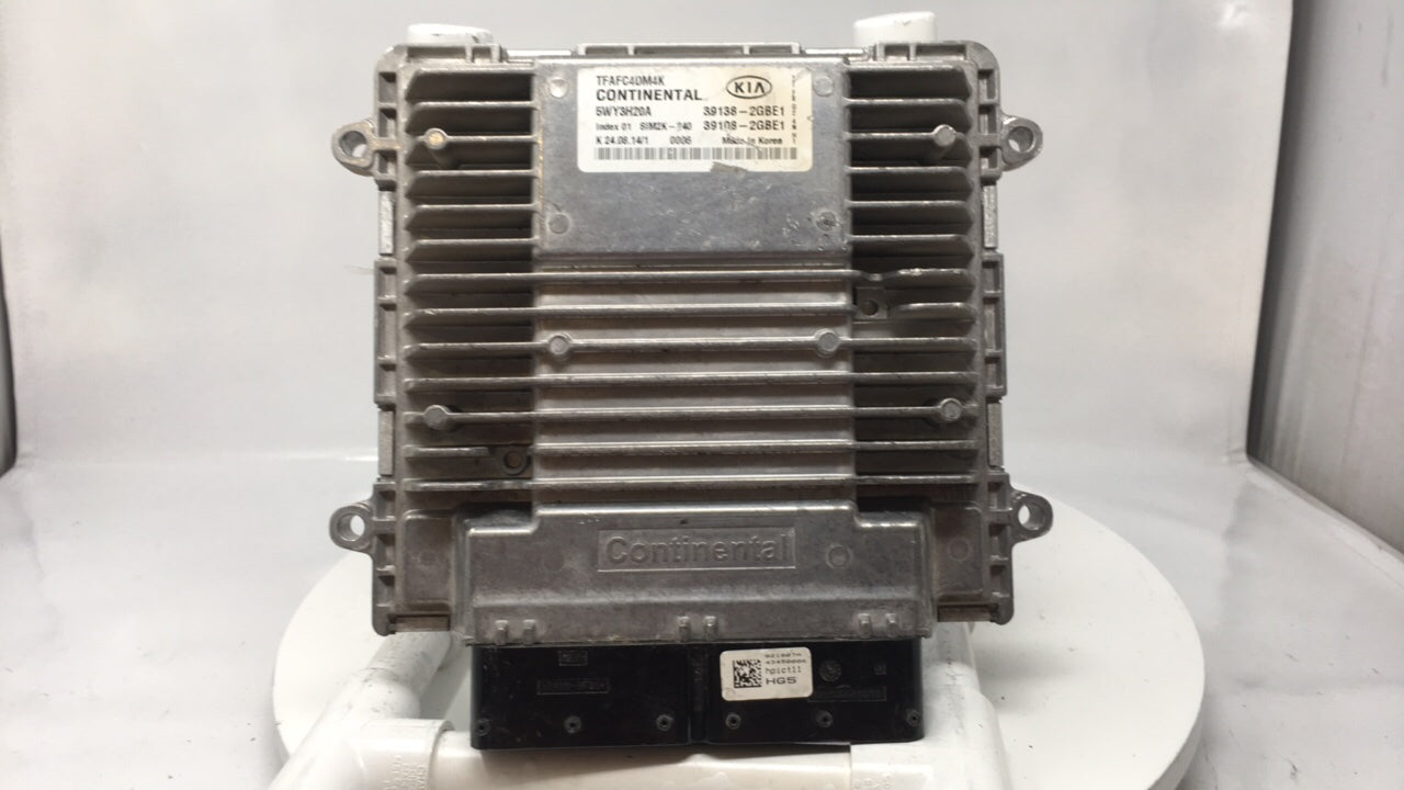 2014-2015 Kia Optima PCM Engine Computer ECU ECM PCU OEM P/N:39108-2GBE1 39138-2GBE1 Fits 2014 2015 OEM Used Auto Parts - Oemusedautoparts1.com