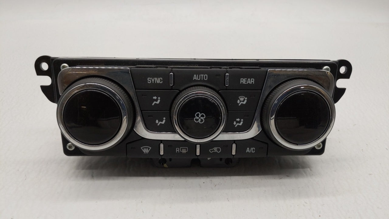 2018 Chevrolet Traverse Climate Control Module Temperature AC/Heater Replacement P/N:23158333 23251326 Fits OEM Used Auto Parts - Oemusedautoparts1.com