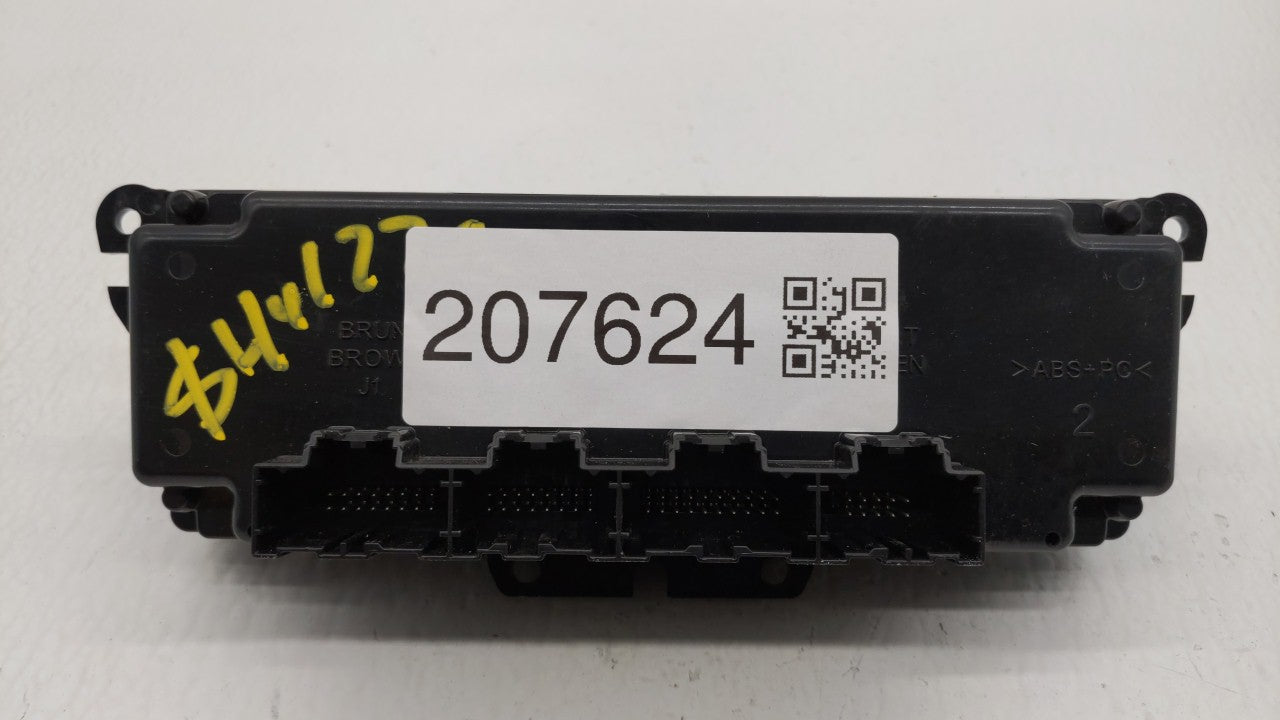 2018 Chevrolet Traverse Climate Control Module Temperature AC/Heater Replacement P/N:23158333 23251326 Fits OEM Used Auto Parts - Oemusedautoparts1.com