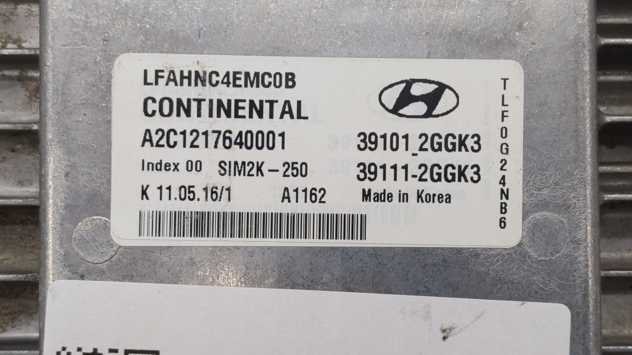 2015-2017 Hyundai Sonata PCM Engine Computer ECU ECM PCU OEM P/N:39101-2GGK0 39101-2GGL4 Fits 2015 2016 2017 OEM Used Auto Parts - Oemusedautoparts1.com