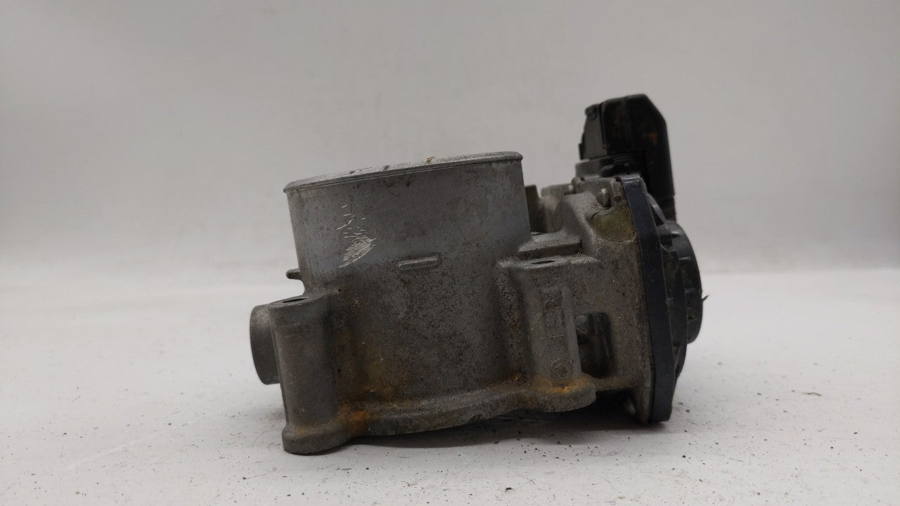 2014 Mazda Cx-5 Throttle Body P/N:PY01 13 640 A Fits OEM Used Auto Parts - Oemusedautoparts1.com