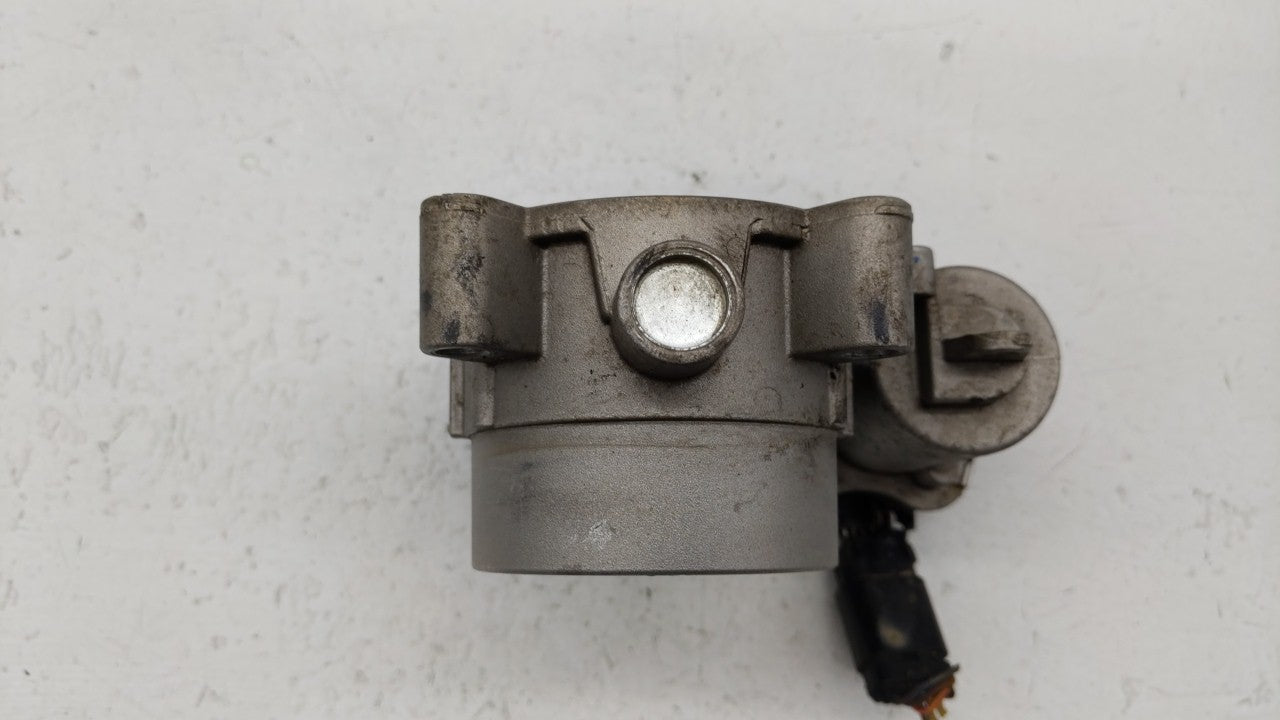 2014-2017 Jeep Cherokee Throttle Body P/N:04891970AB Fits 2014 2015 2016 2017 2018 OEM Used Auto Parts - Oemusedautoparts1.com