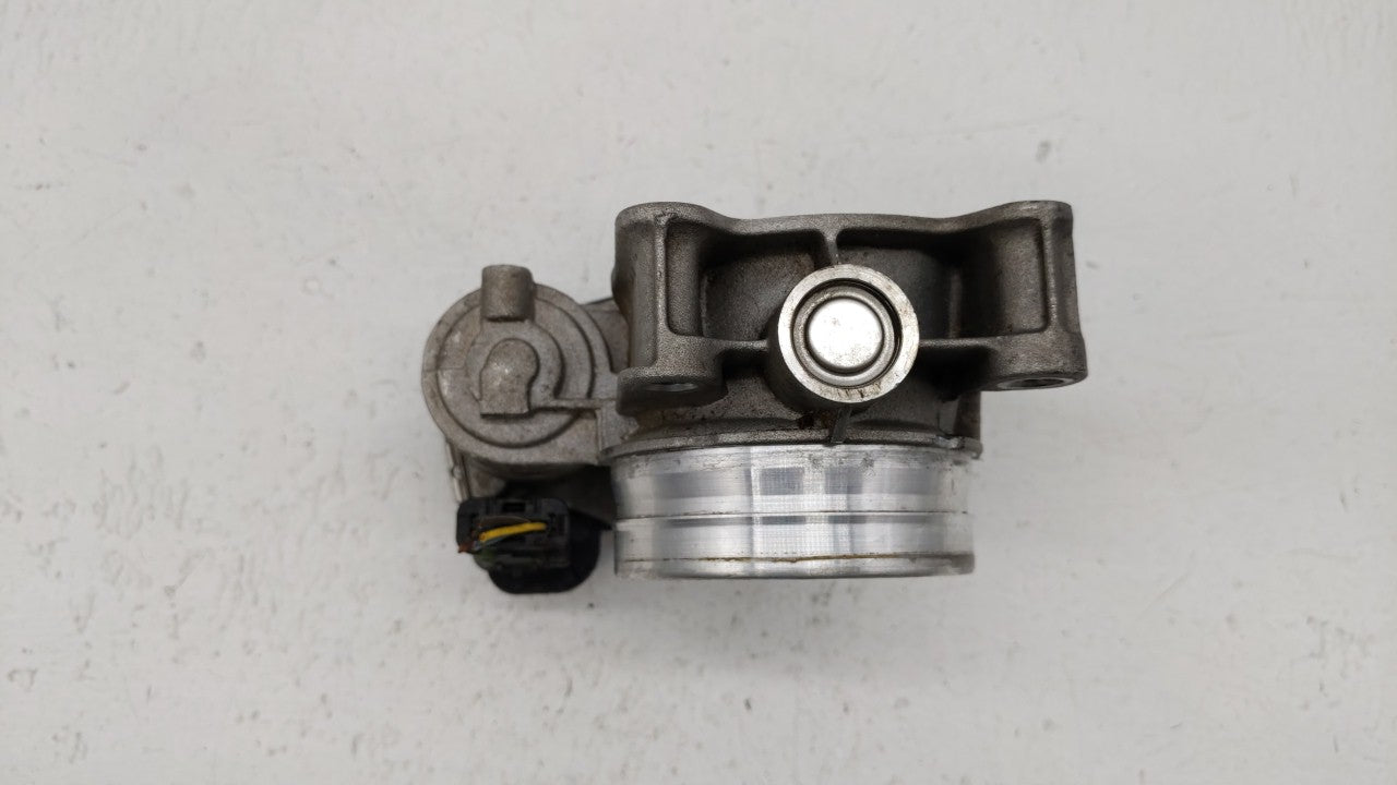 2016-2019 Chevrolet Camaro Throttle Body P/N:12670937AA 12627067DA Fits 2013 2014 2015 2016 2017 2018 2019 OEM Used Auto Parts - Oemusedautoparts1.com