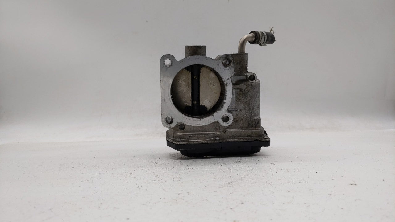 2013-2018 Nissan Altima Throttle Body P/N:3TA60-01 B 3TA60-01 A Fits 2013 2014 2015 2016 2017 2018 2019 OEM Used Auto Parts - Oemusedautoparts1.com