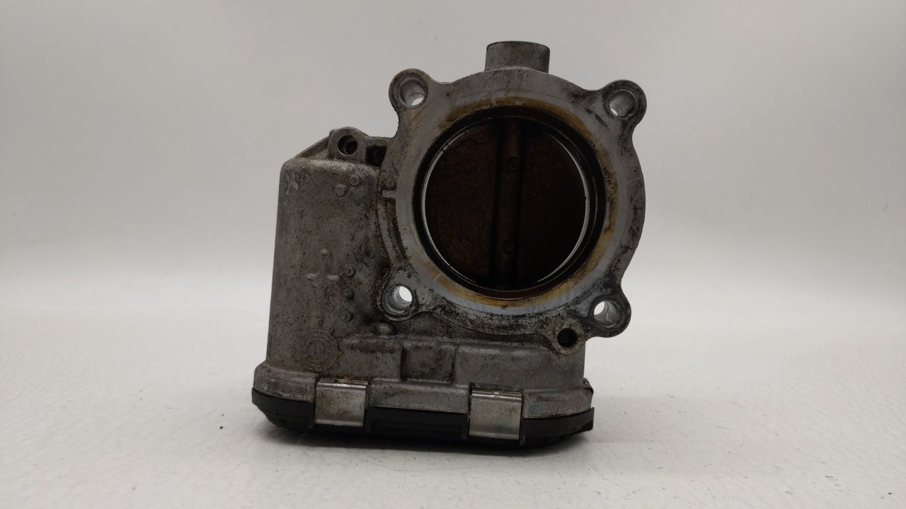 2014-2017 Volkswagen Passat Throttle Body P/N:0 280 750590 06K 133 062 D Fits 2014 2015 2016 2017 OEM Used Auto Parts - Oemusedautoparts1.com