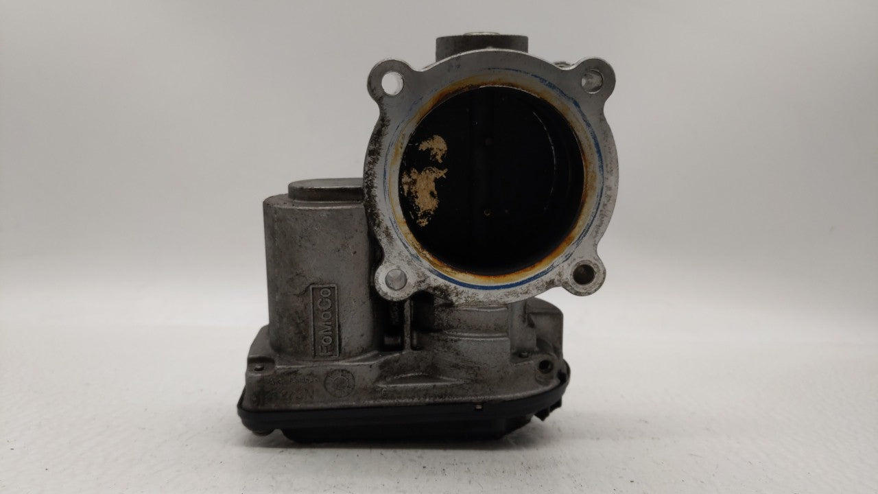 2013-2019 Ford Fusion Throttle Body P/N:DS7E-9F991-AD DS7E-9F991-AF Fits 2013 2014 2015 2016 2017 2018 2019 2020 OEM Used Auto Parts - Oemusedautoparts1.com