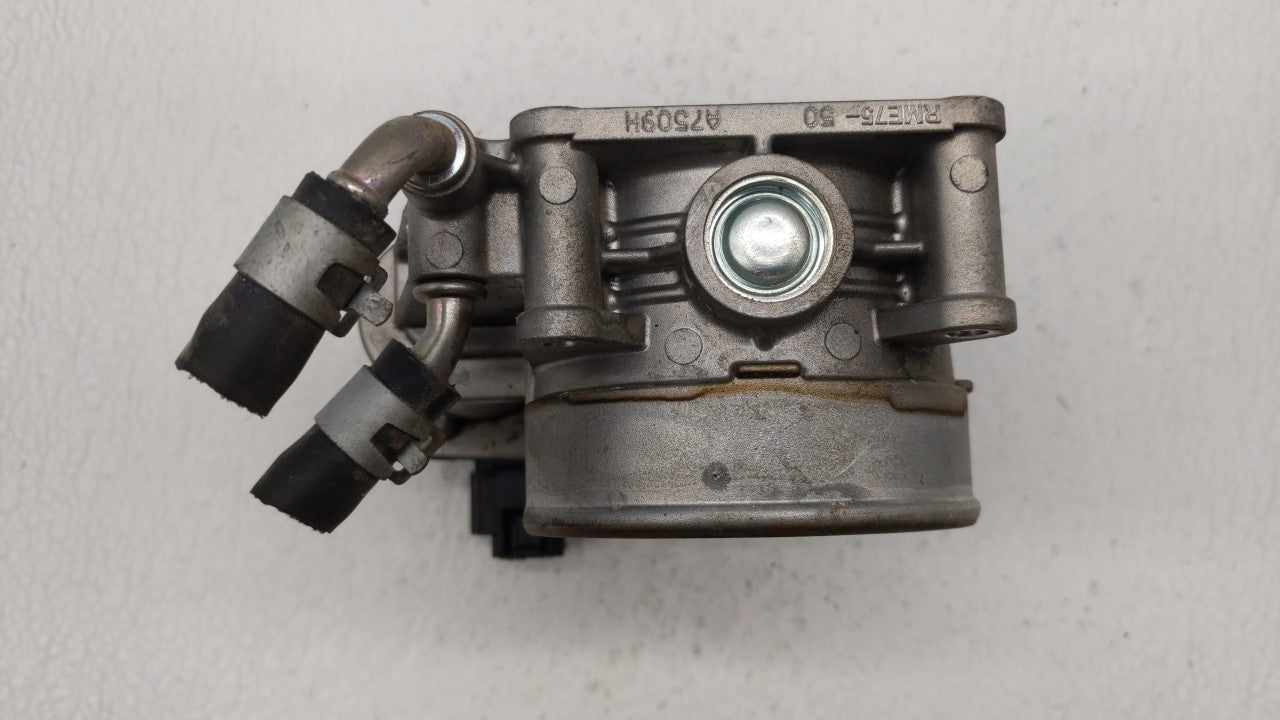 2017-2019 Nissan Pathfinder Throttle Body P/N:RME75-50 Fits 2016 2017 2018 2019 OEM Used Auto Parts - Oemusedautoparts1.com