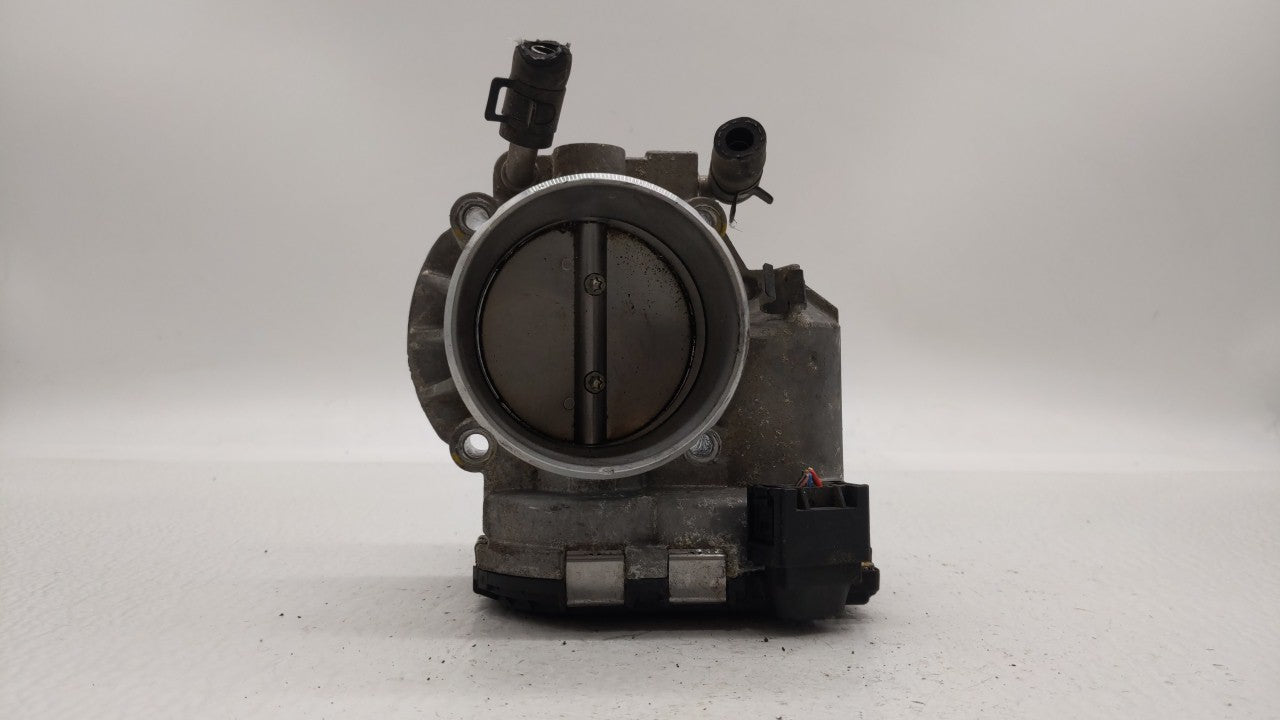 2011-2015 Kia Optima Throttle Body P/N:35100-2G700 Fits 2011 2012 2013 2014 2015 2016 OEM Used Auto Parts - Oemusedautoparts1.com