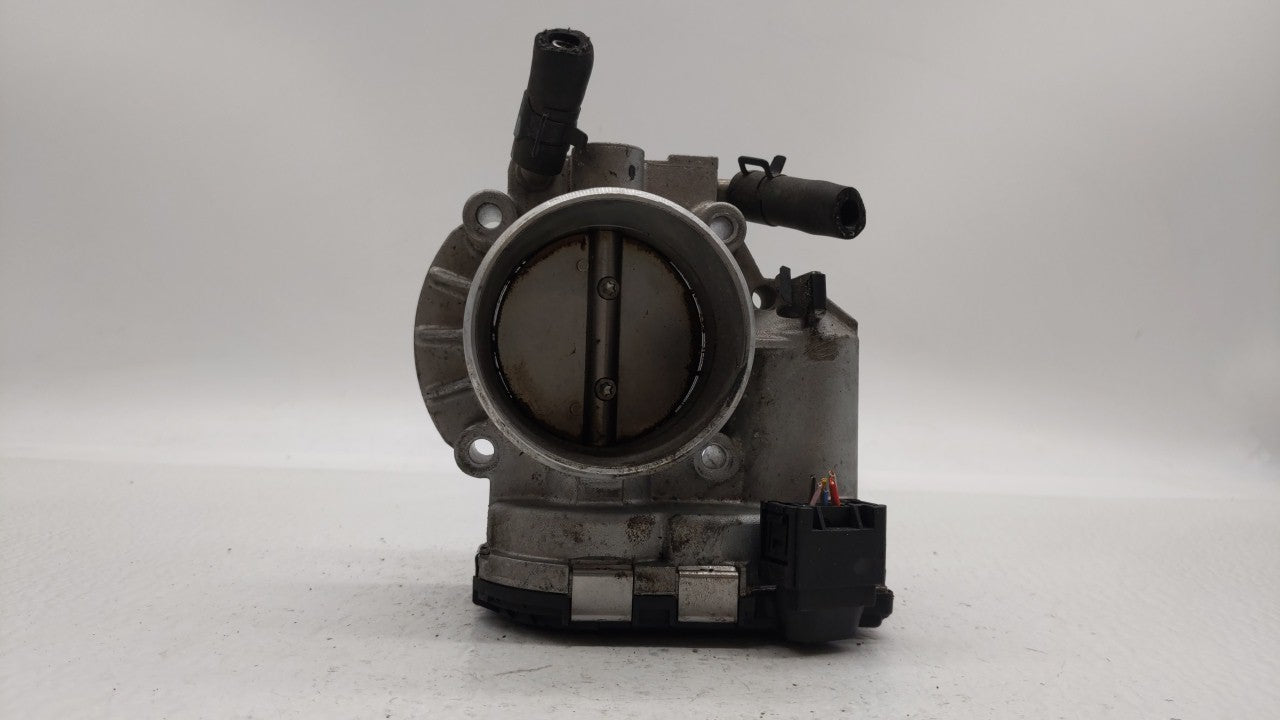 2011-2016 Kia Optima Throttle Body P/N:35100-2G800 Fits 2011 2012 2013 2014 2015 2016 OEM Used Auto Parts - Oemusedautoparts1.com