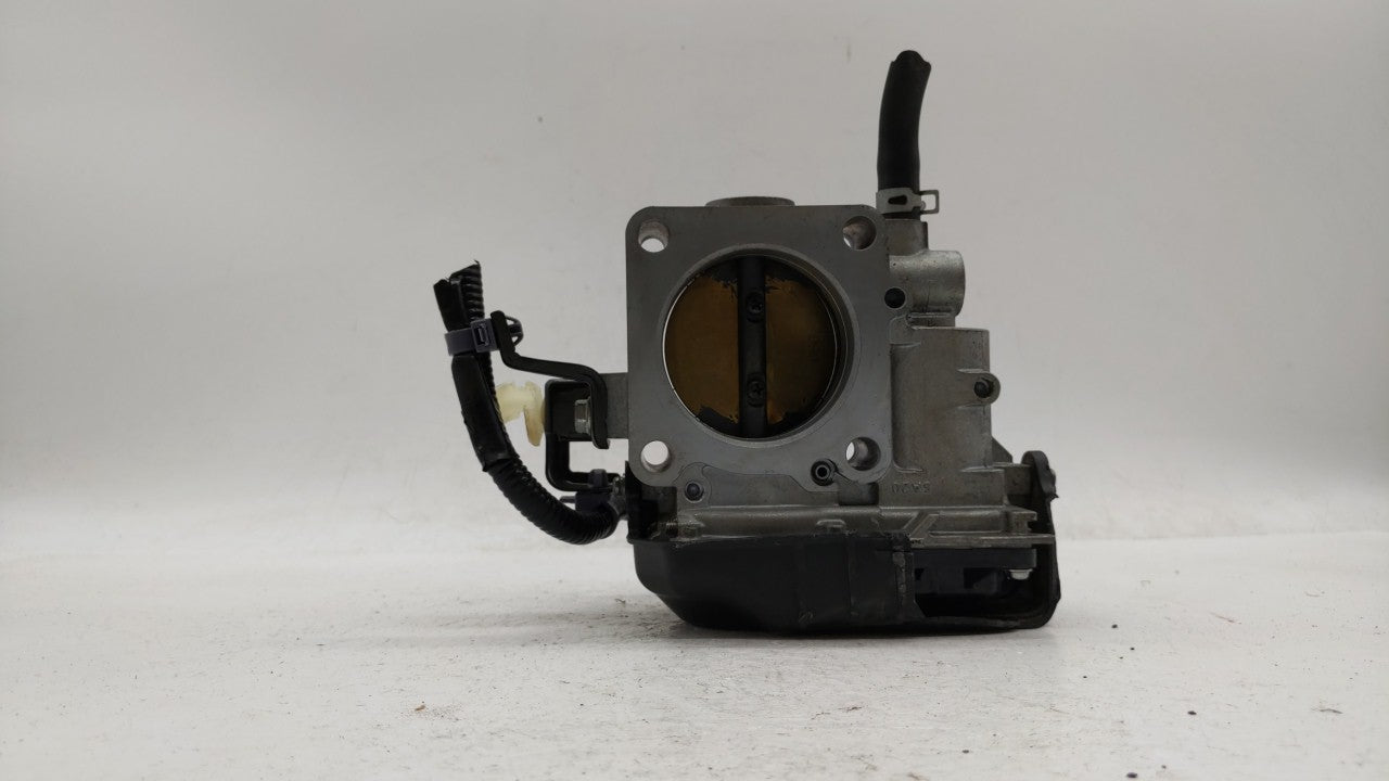 2013-2017 Honda Accord Throttle Body P/N:GMF4A Fits 2013 2014 2015 2016 2017 2018 OEM Used Auto Parts - Oemusedautoparts1.com