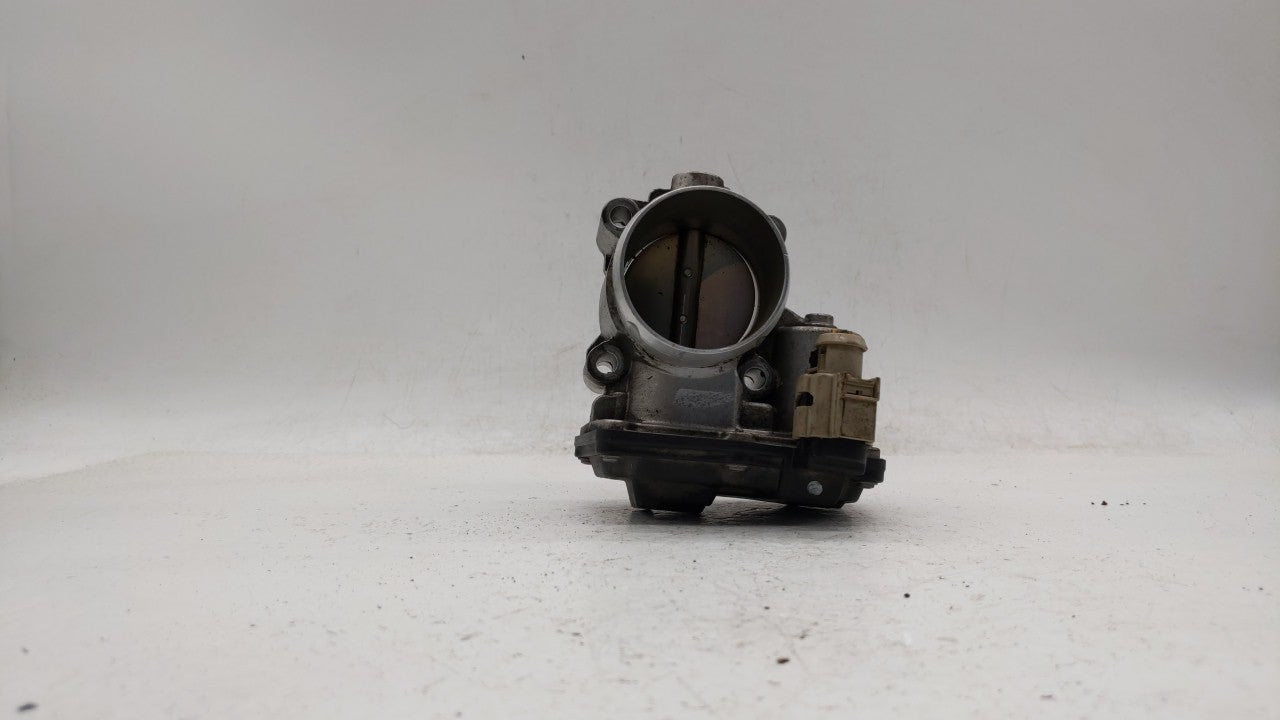 2014-2019 Ford Fusion Throttle Body P/N:DS7G-9E991-BB DS7G-9F991-CA Fits 2014 2015 2016 2017 2018 2019 OEM Used Auto Parts - Oemusedautoparts1.com