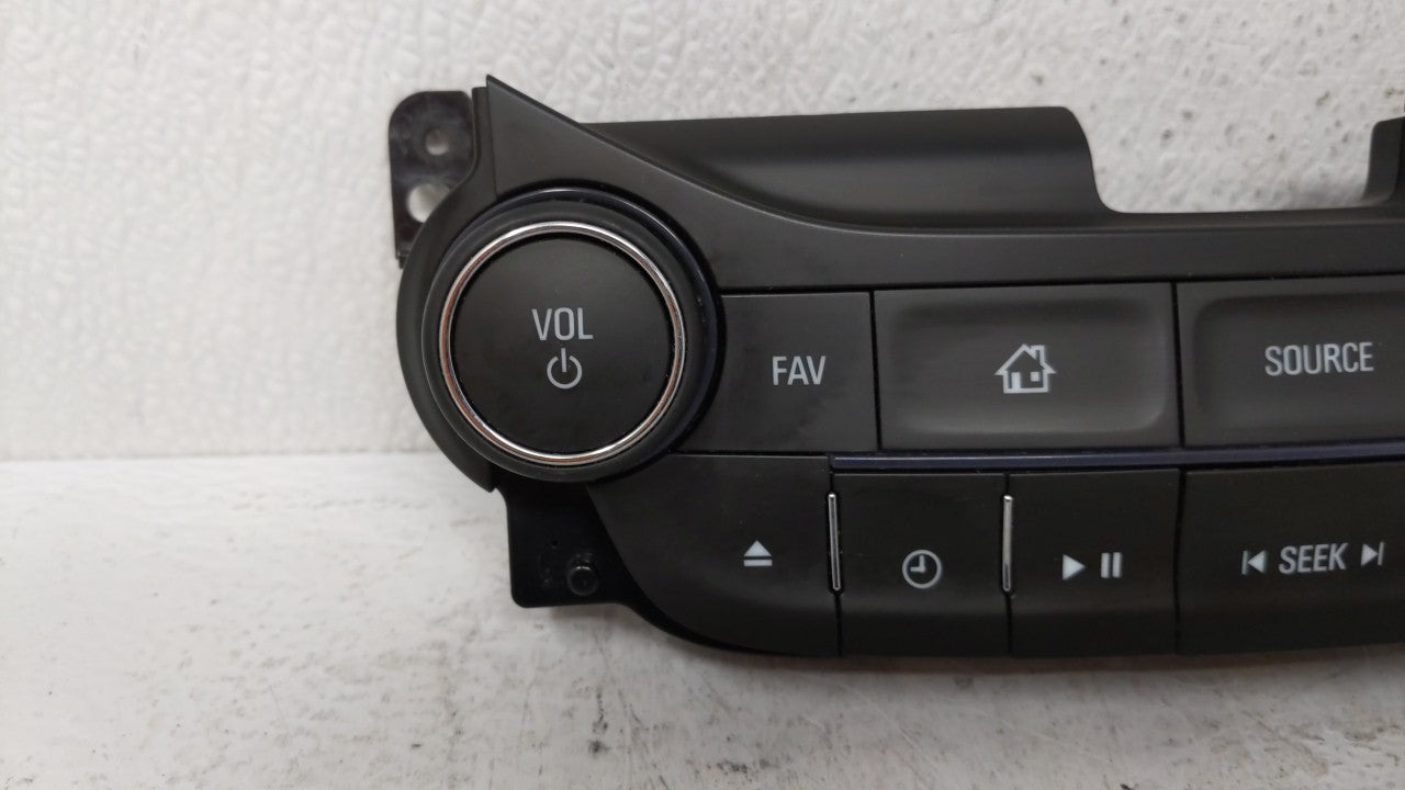 2014-2016 Chevrolet Malibu Radio Control Panel - Oemusedautoparts1.com