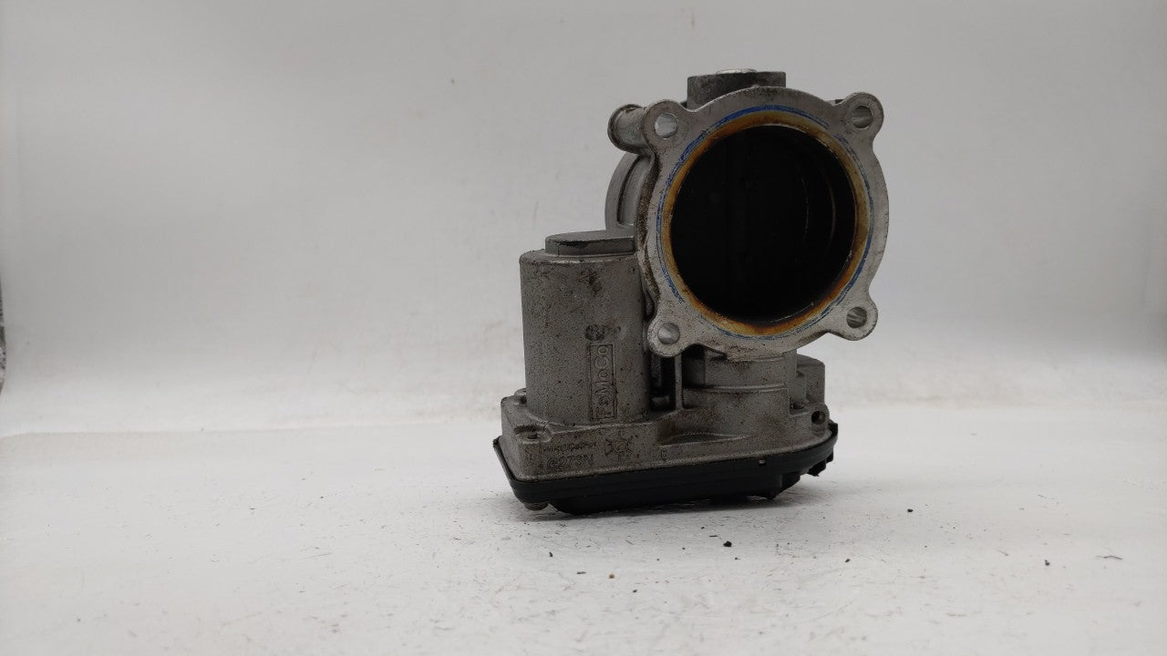 2013-2019 Ford Fusion Throttle Body P/N:DS7E-9F991-AD DS7E-9F991-AF Fits 2013 2014 2015 2016 2017 2018 2019 2020 OEM Used Auto Parts - Oemusedautoparts1.com