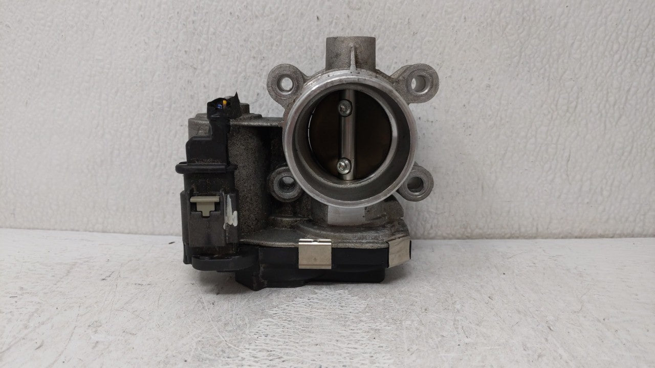 2016-2019 Chevrolet Malibu Throttle Body P/N:12659491BA 12671379AA Fits 2016 2017 2018 2019 OEM Used Auto Parts - Oemusedautoparts1.com