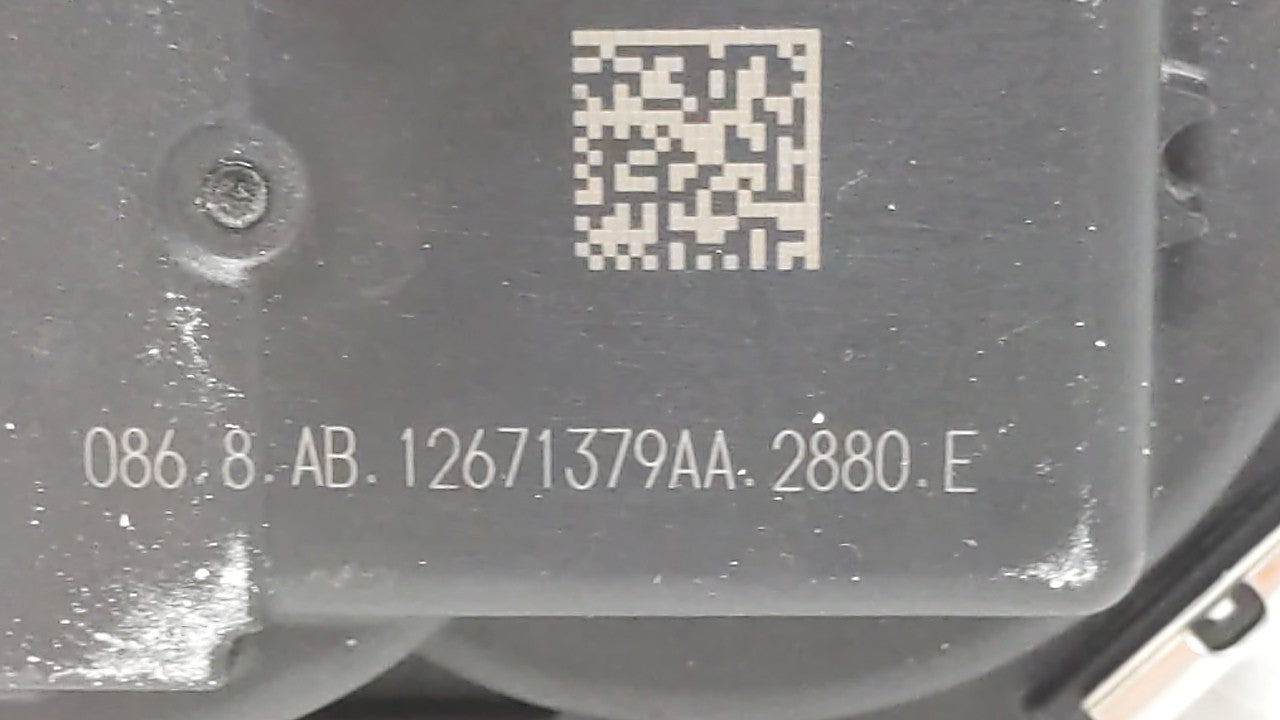 2016-2019 Chevrolet Malibu Throttle Body P/N:12659491BA 12671379AA Fits 2016 2017 2018 2019 OEM Used Auto Parts - Oemusedautoparts1.com