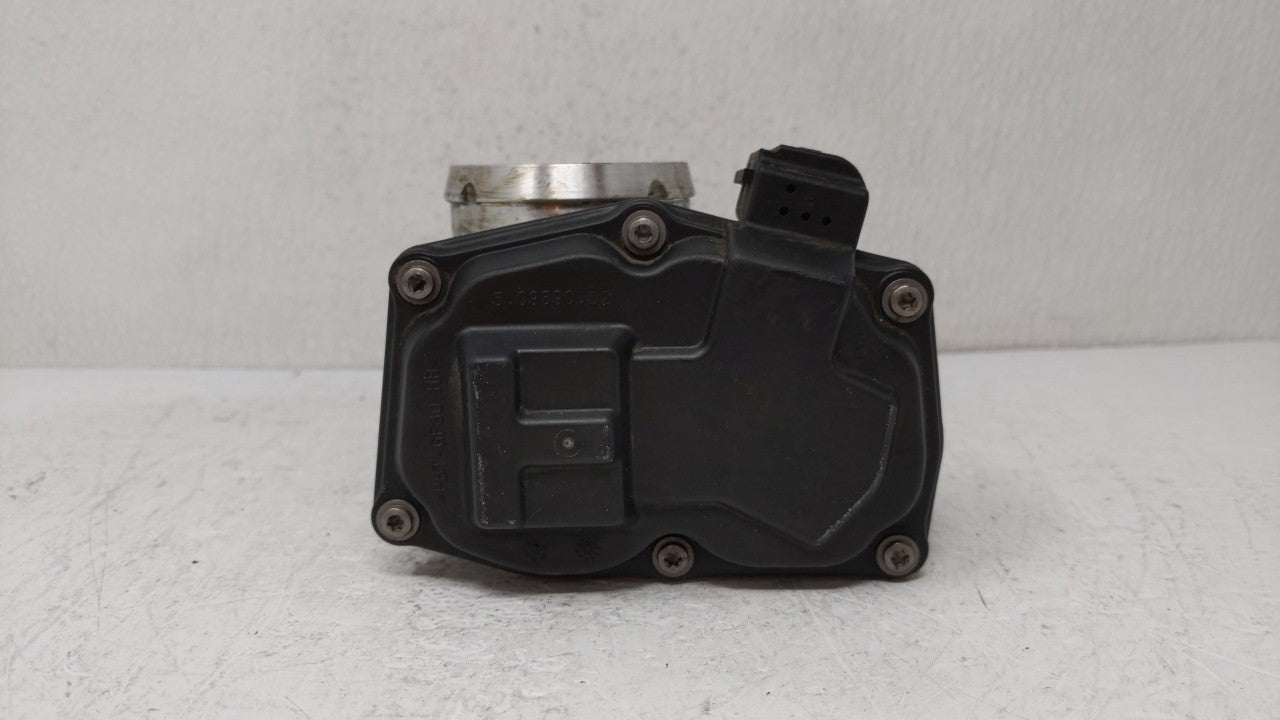 2014-2019 Ford Fusion Throttle Body P/N:DS7G-9E991-BB DS7G-9F991-CA Fits 2014 2015 2016 2017 2018 2019 OEM Used Auto Parts - Oemusedautoparts1.com