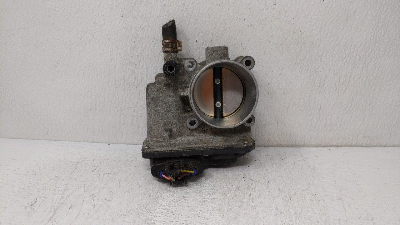 2010-2018 Toyota Prius Throttle Body P/N:22030-37060 Fits 2010 2011 2012 2013 2014 2015 2016 2017 2018 OEM Used Auto Parts - Oemusedautoparts1.com