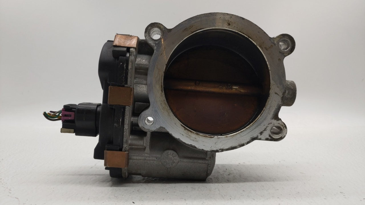 2009-2013 Chevrolet Silverado 1500 Throttle Body P/N:RME87 Fits 2009 2010 2011 2012 2013 2014 2015 OEM Used Auto Parts - Oemusedautoparts1.com