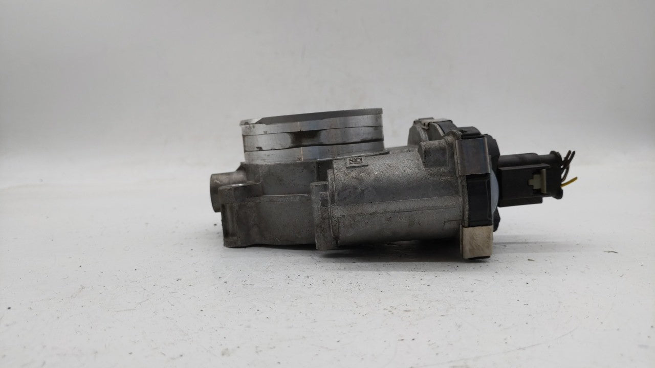 2016-2019 Chevrolet Camaro Throttle Body P/N:12648414 12671014 Fits 2016 2017 2018 2019 OEM Used Auto Parts - Oemusedautoparts1.com